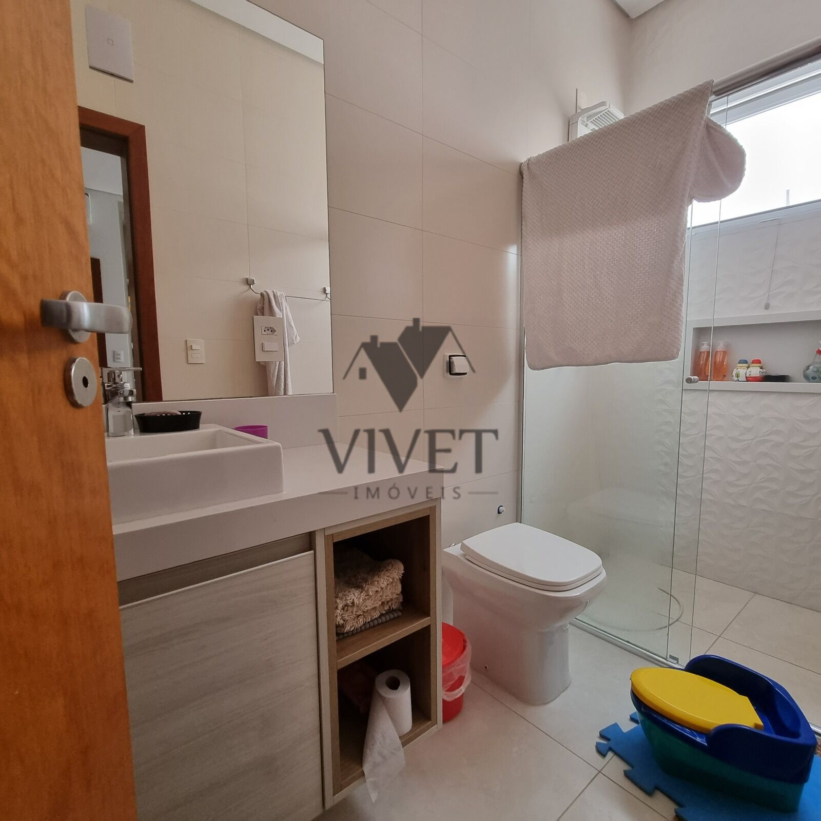 Casa de Condomínio à venda com 3 quartos, 321m² - Foto 15