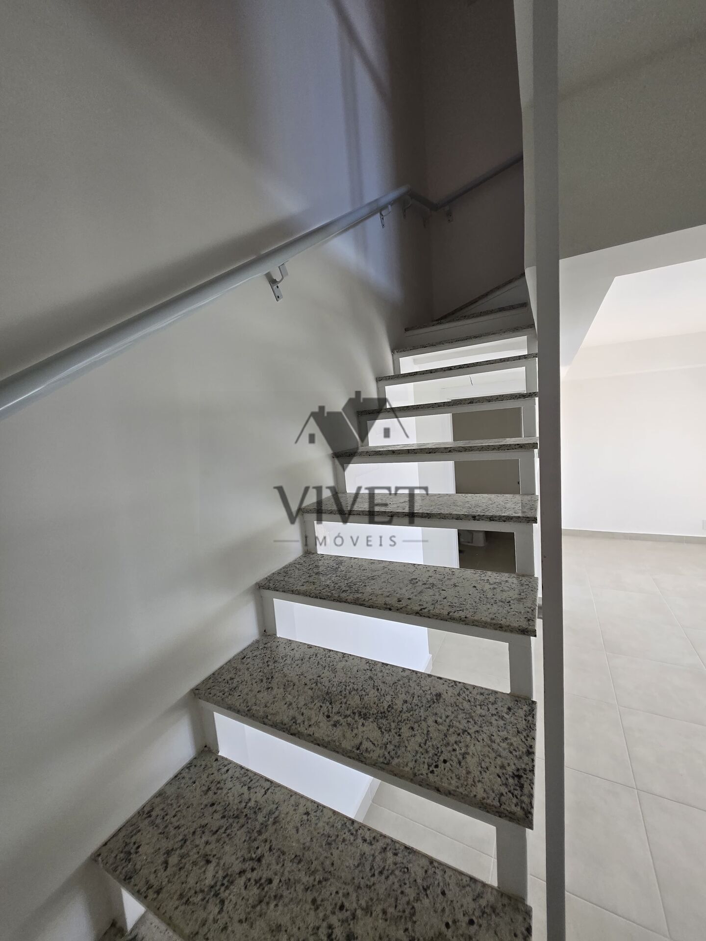 Apartamento à venda com 2 quartos, 82m² - Foto 10