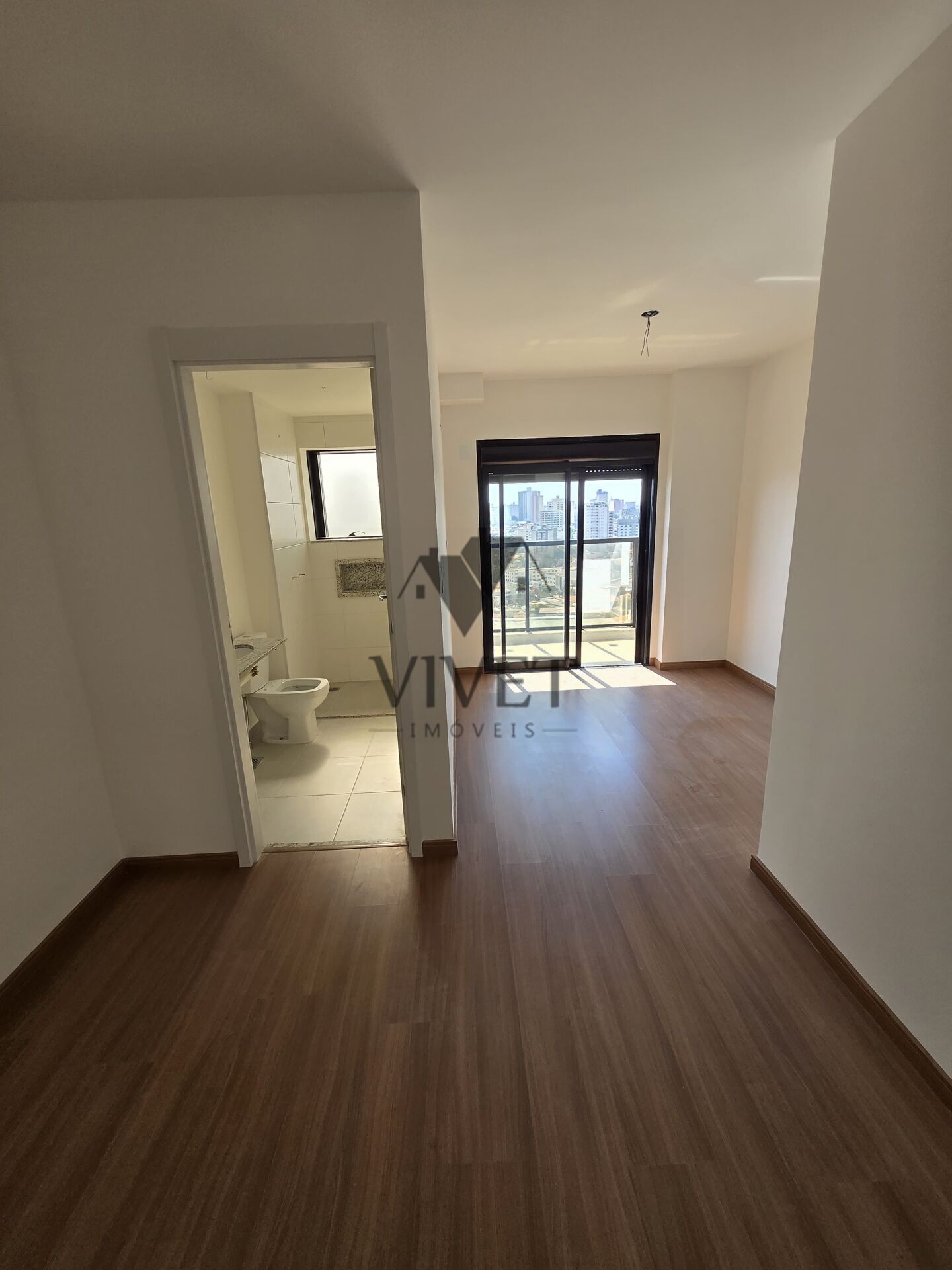 Apartamento à venda com 2 quartos, 82m² - Foto 1
