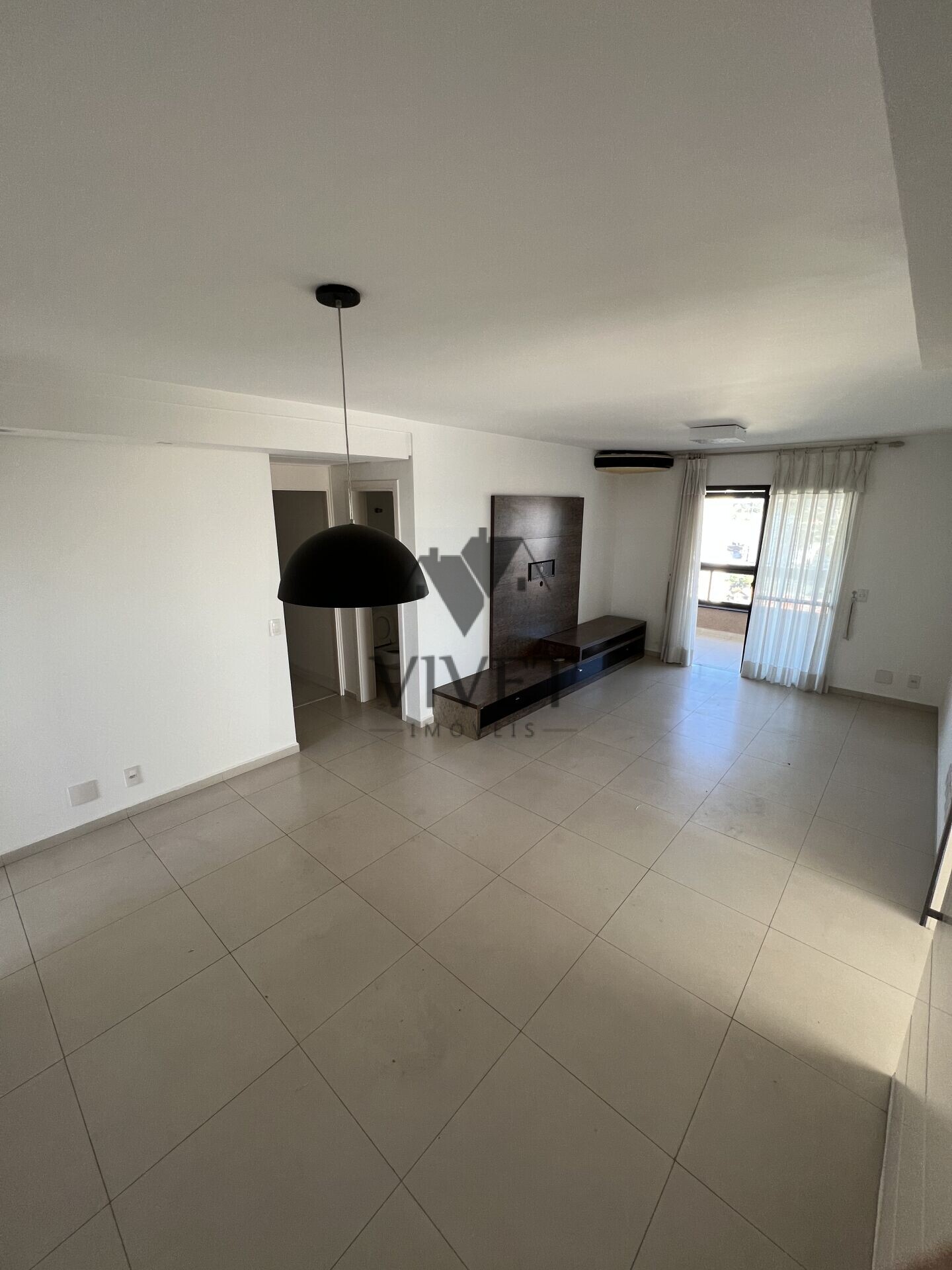 Apartamento à venda com 3 quartos, 244m² - Foto 4