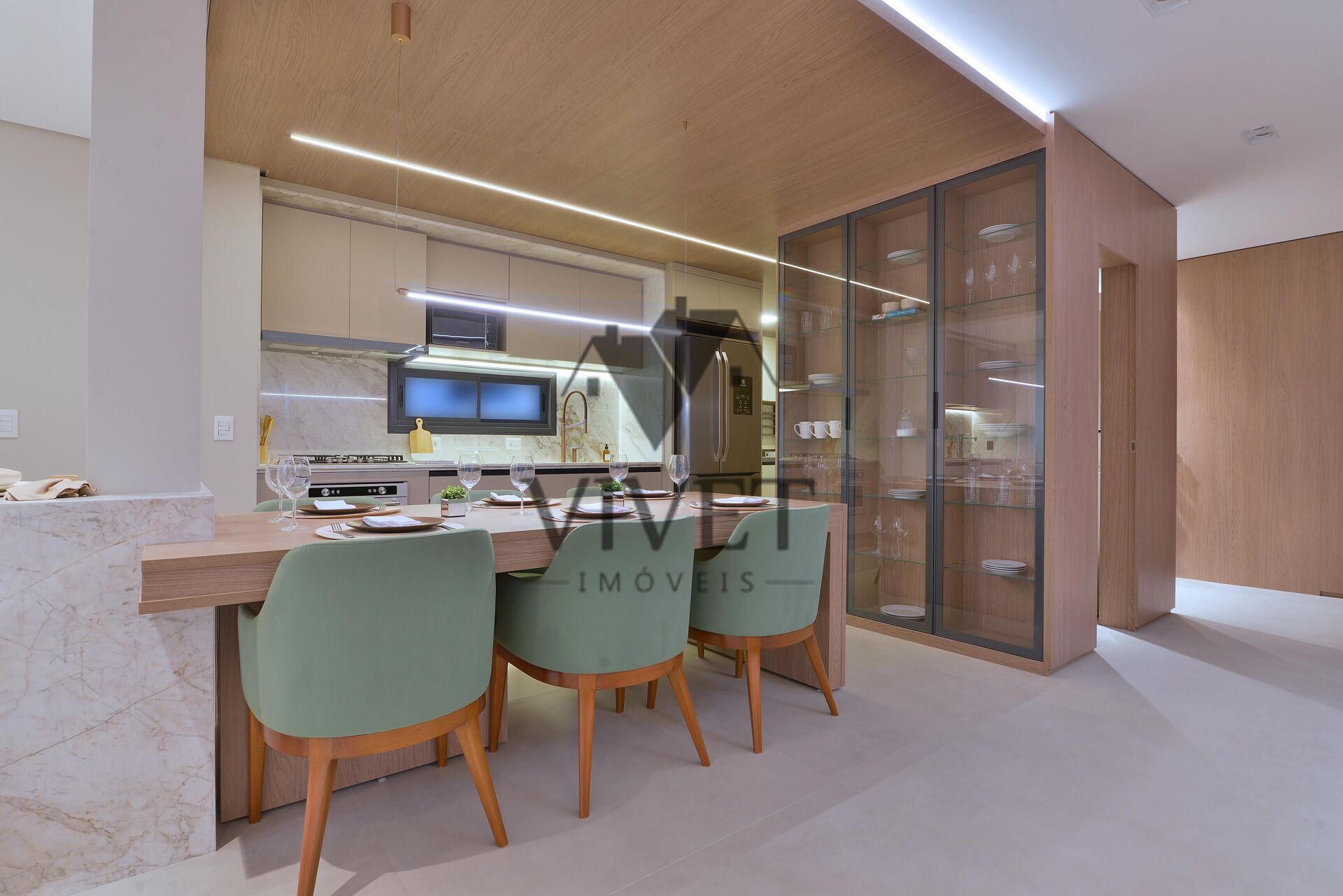 Apartamento à venda com 3 quartos, 151m² - Foto 10