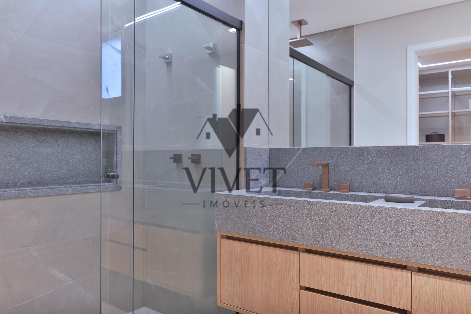 Apartamento à venda com 3 quartos, 151m² - Foto 19