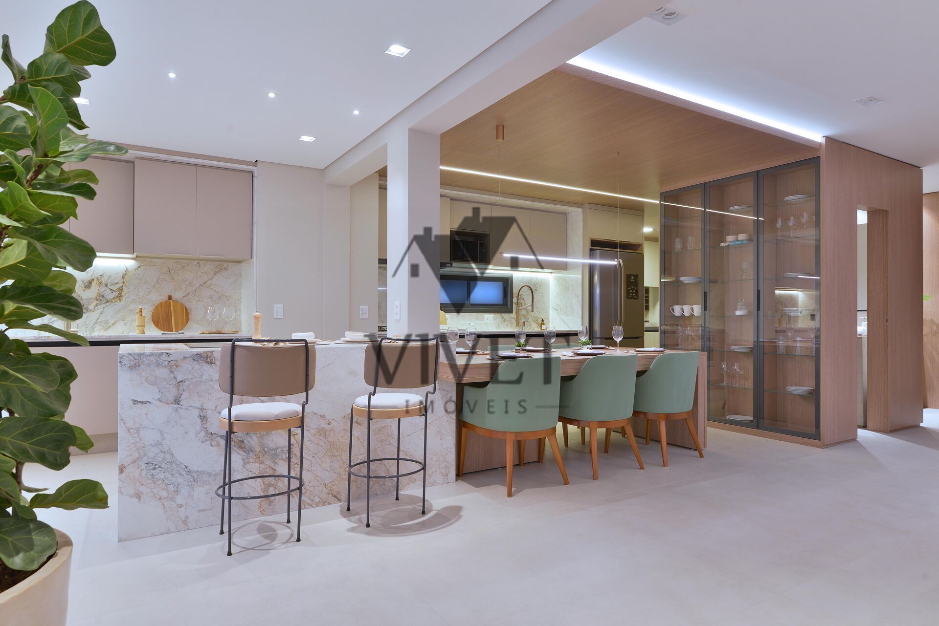 Apartamento à venda com 3 quartos, 151m² - Foto 9