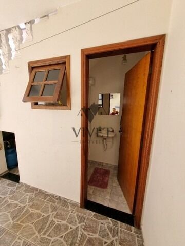 Casa à venda com 3 quartos, 162m² - Foto 14