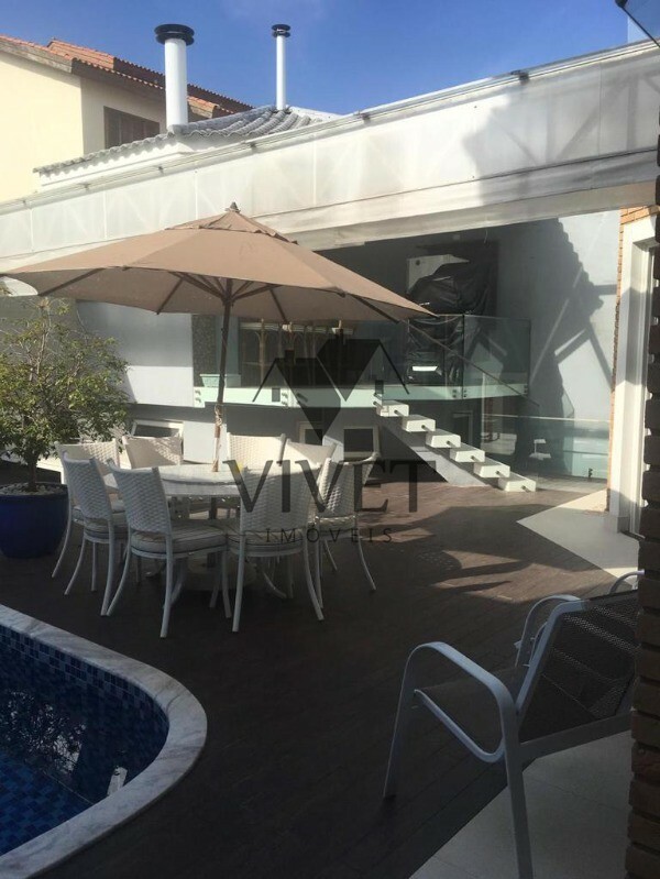 Casa de Condomínio à venda com 4 quartos, 450m² - Foto 11