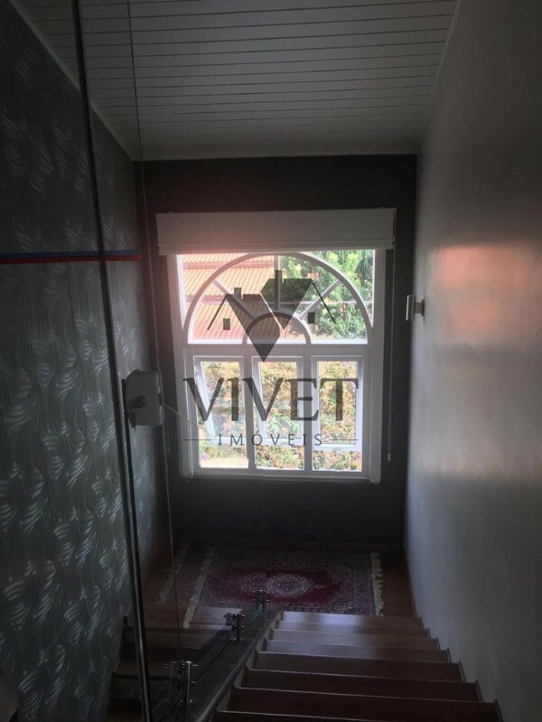 Casa de Condomínio à venda com 4 quartos, 450m² - Foto 13