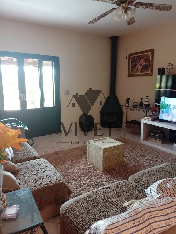 Chácara, 4 quartos, 5100 m² - Foto 1