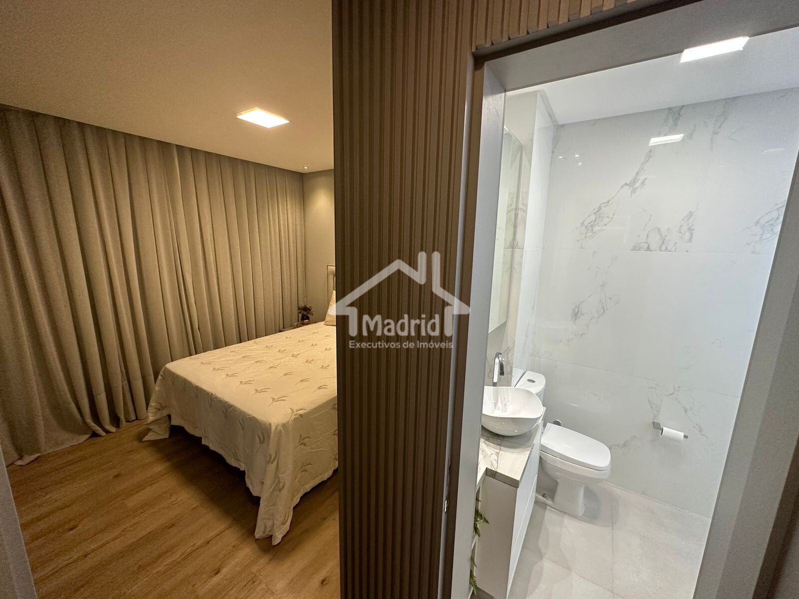 Apartamento à venda com 2 quartos, 69m² - Foto 12