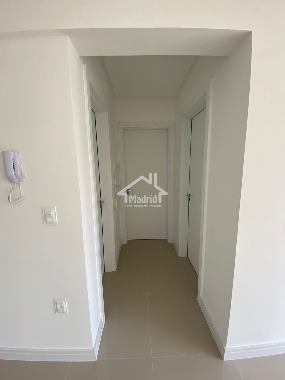 Apartamento à venda com 2 quartos, 56m² - Foto 11