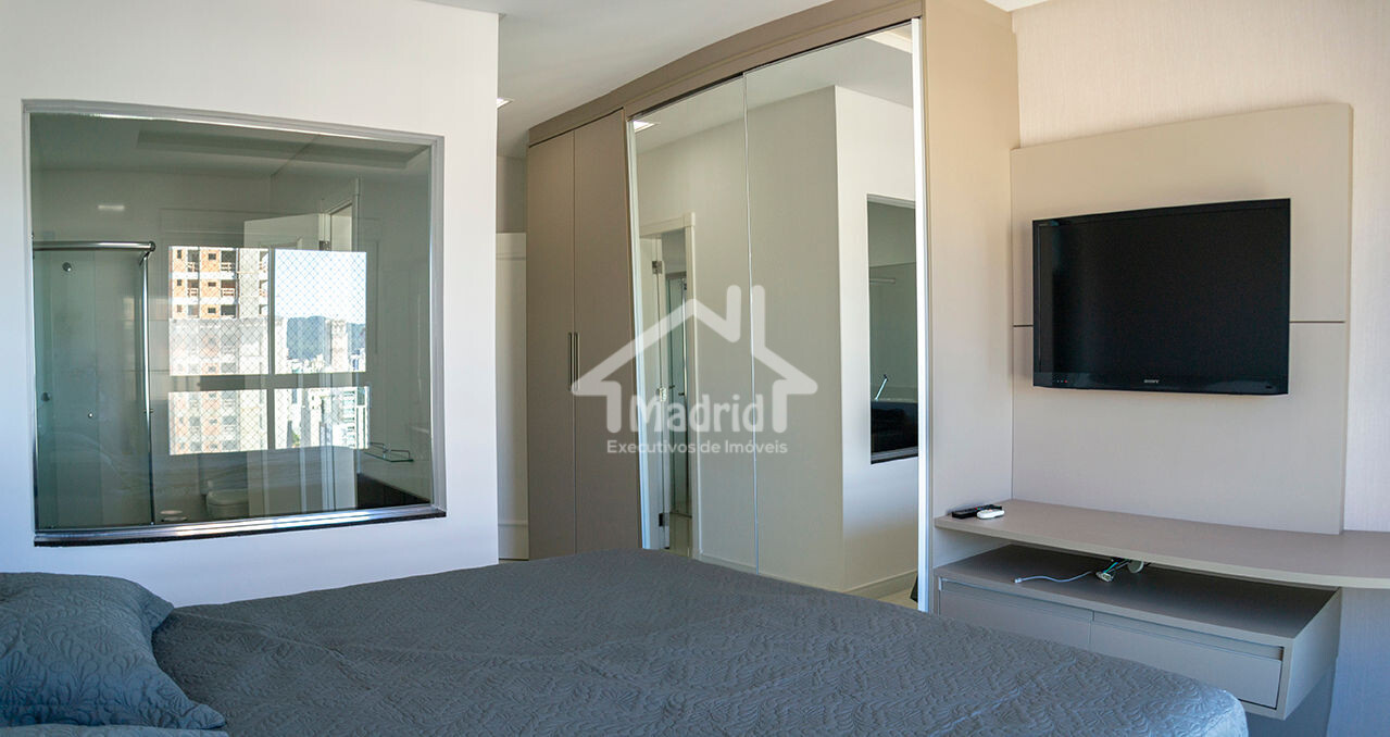 Apartamento à venda com 4 quartos, 175m² - Foto 17