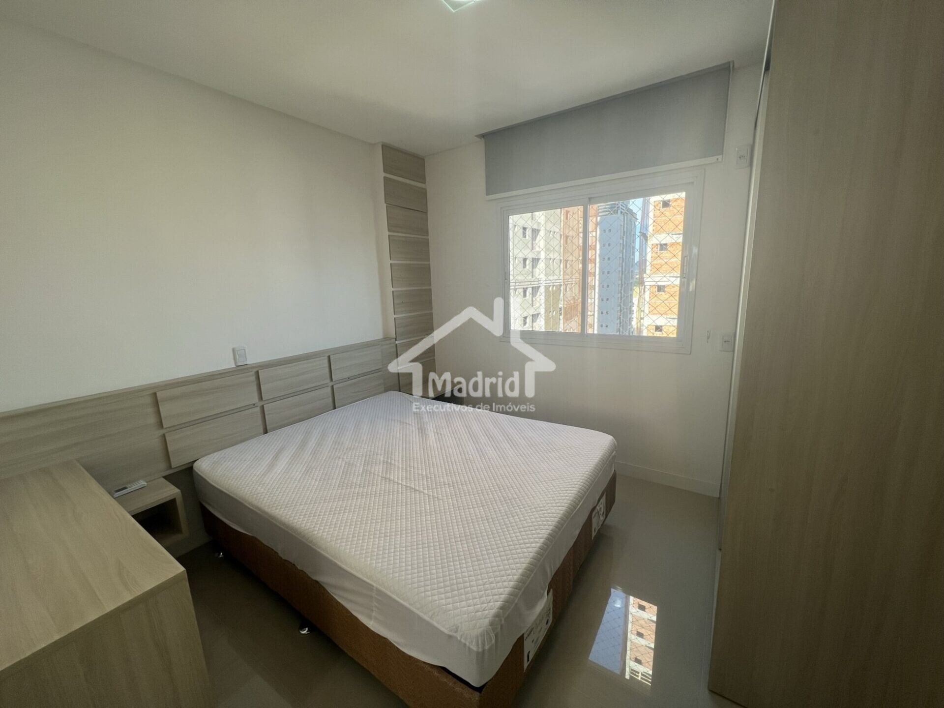 Apartamento à venda com 3 quartos, 134m² - Foto 15