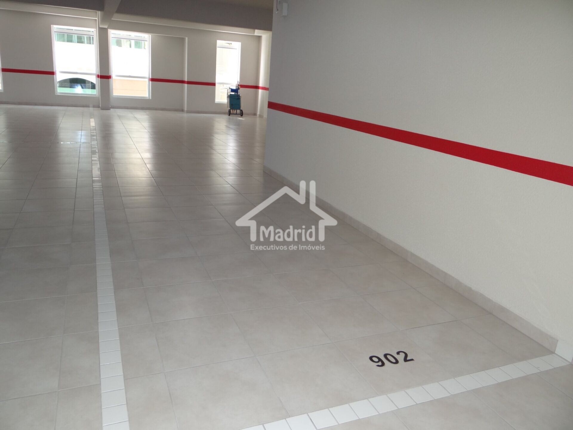 Apartamento à venda com 3 quartos, 134m² - Foto 19