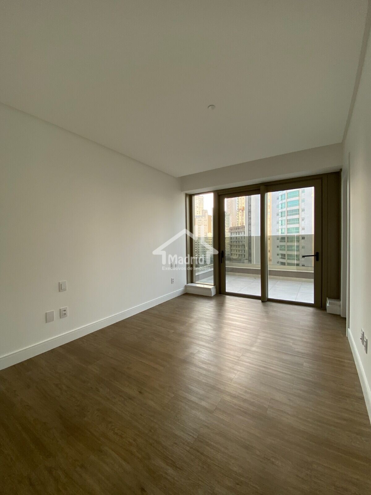 Apartamento à venda com 4 quartos, 419m² - Foto 8