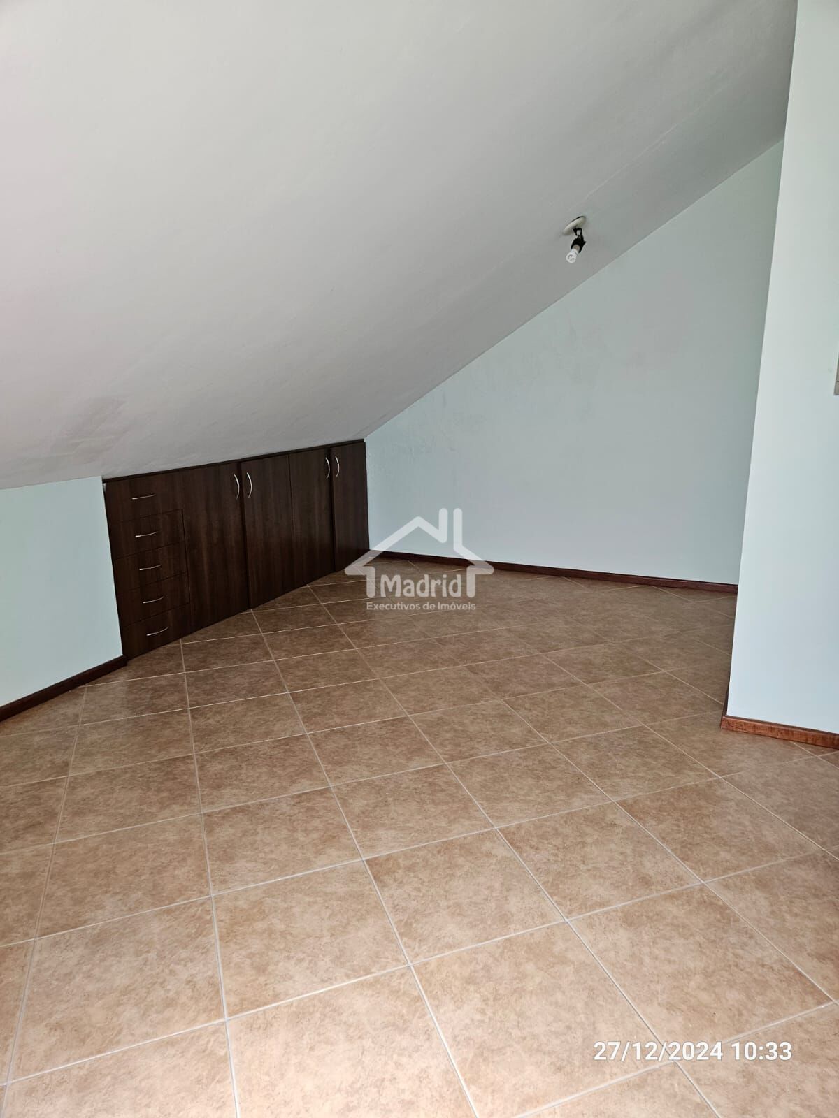 Casa à venda com 4 quartos, 290m² - Foto 28