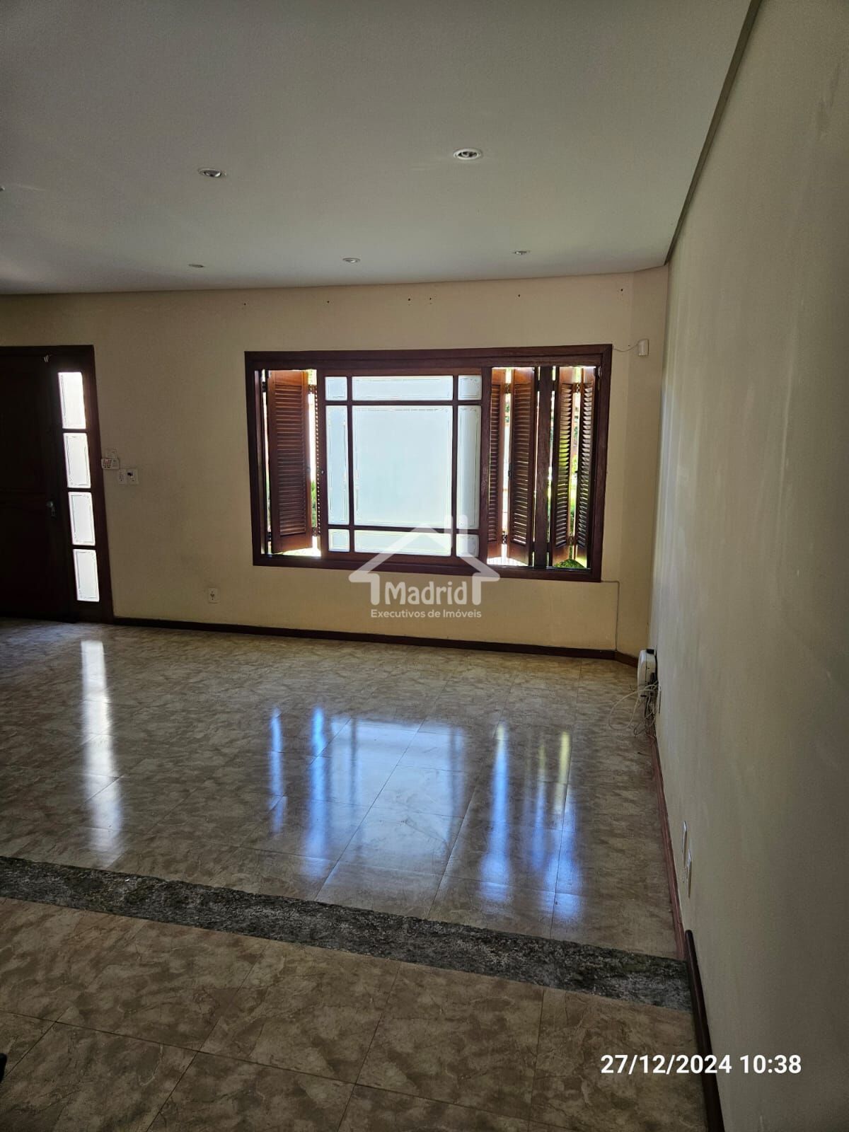 Casa à venda com 4 quartos, 290m² - Foto 19