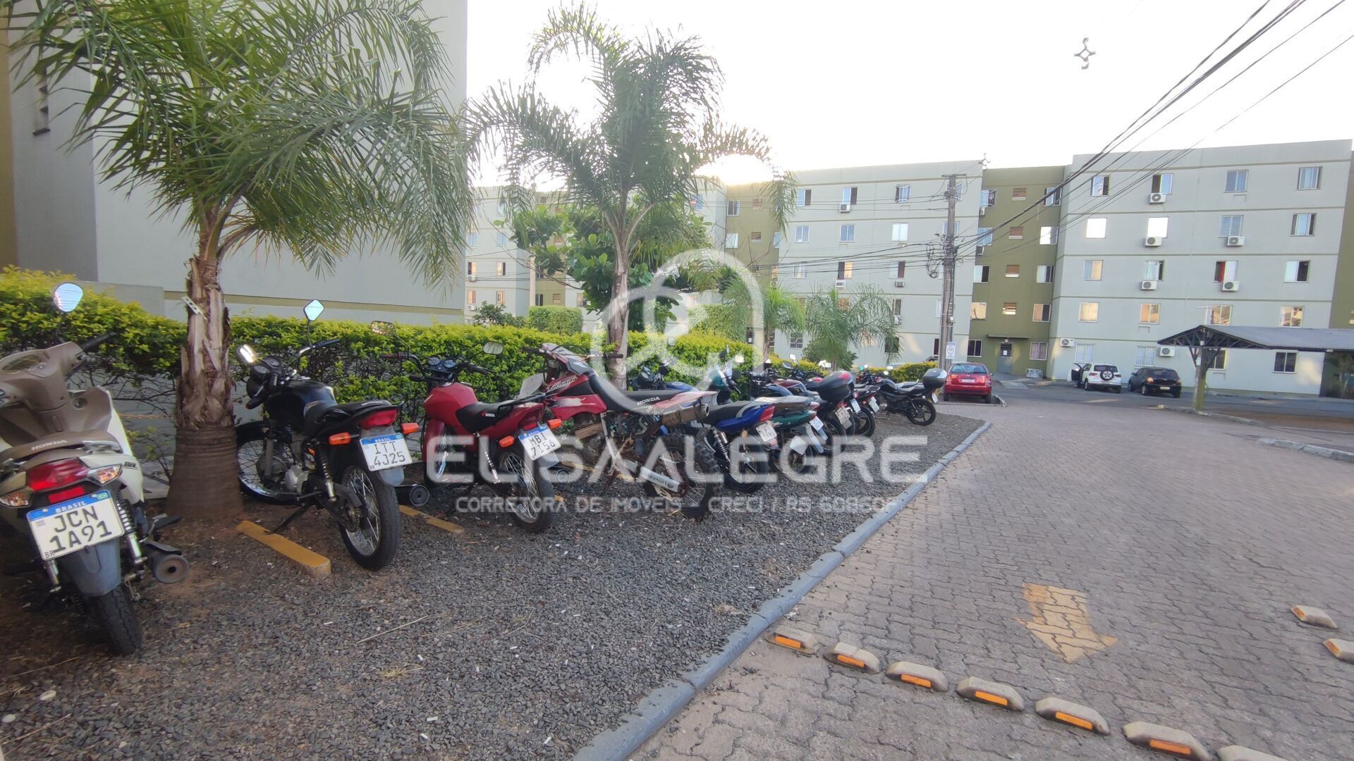 Apartamento à venda com 2 quartos, 40m² - Foto 41