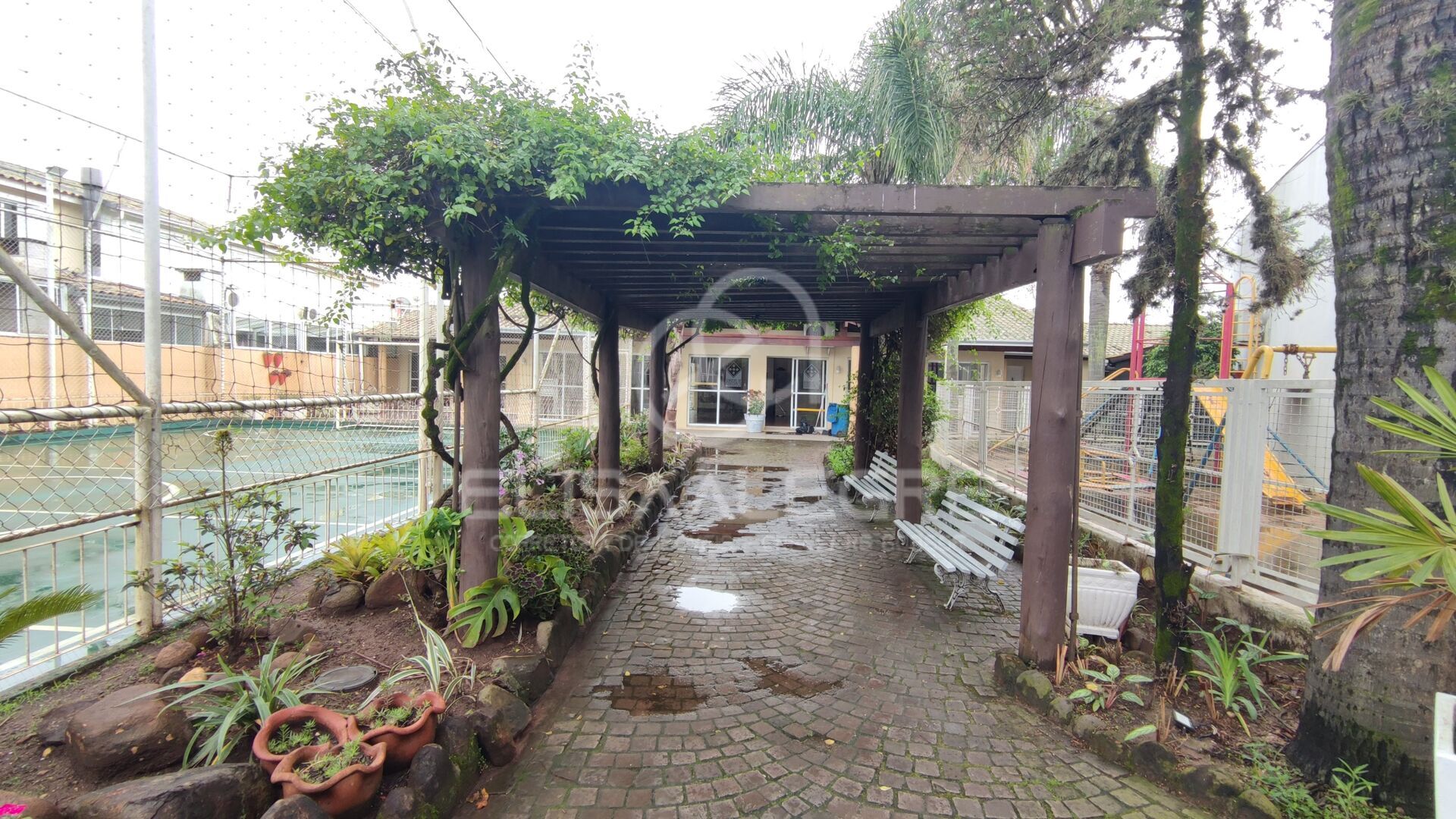 Casa de Condomínio à venda com 2 quartos, 76m² - Foto 25