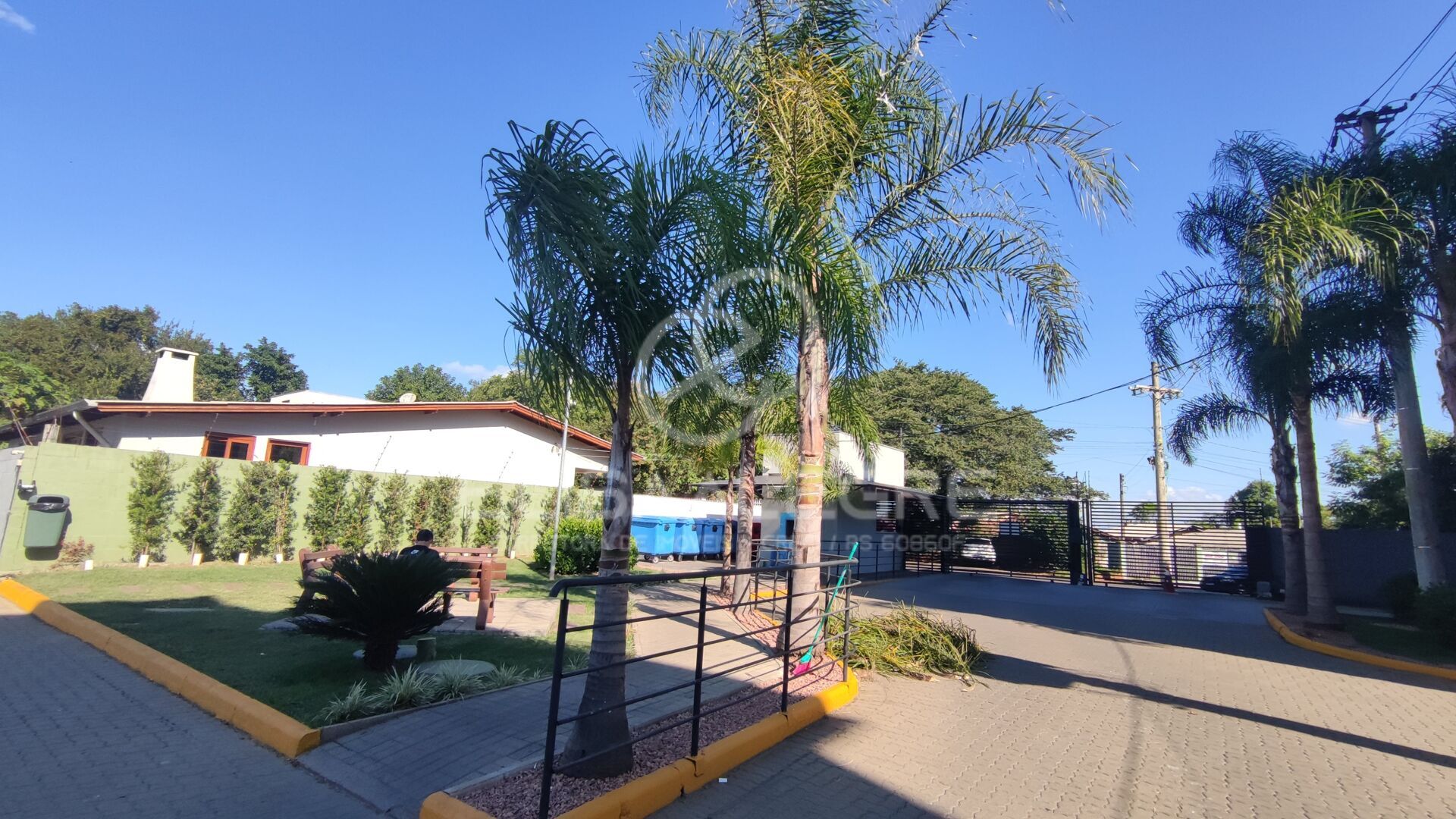 Apartamento à venda com 2 quartos, 48m² - Foto 29