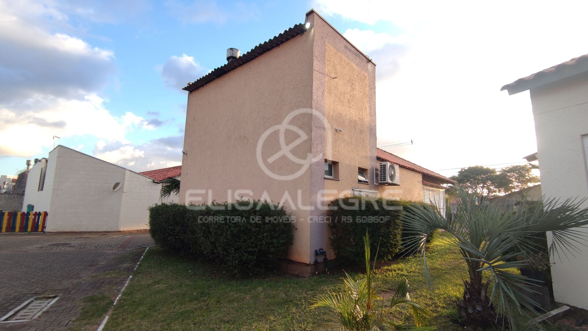 Casa de Condomínio à venda com 2 quartos, 80m² - Foto 35