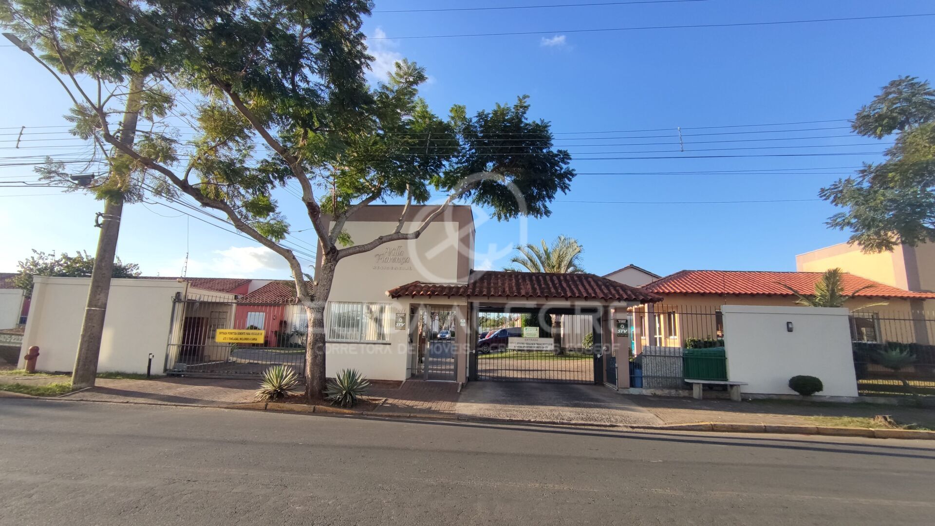 Casa de Condomínio à venda com 2 quartos, 80m² - Foto 47