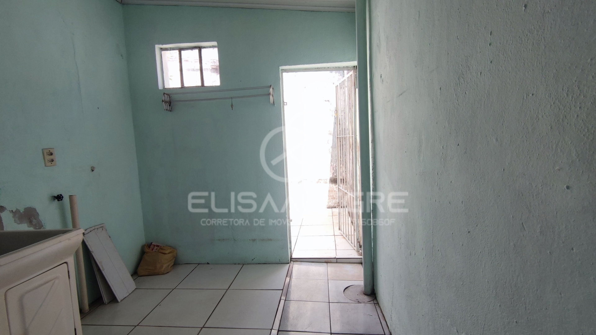 Casa à venda com 2 quartos, 125m² - Foto 17