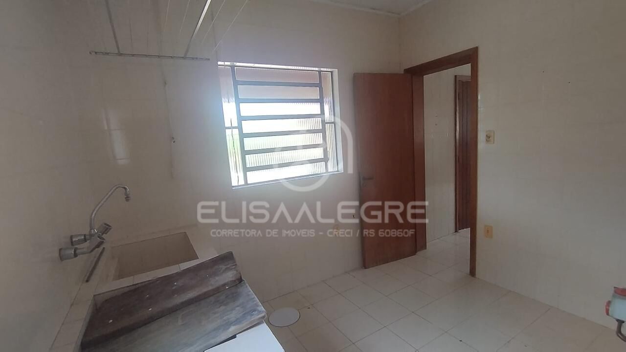 Sobrado à venda com 2 quartos, 290m² - Foto 13