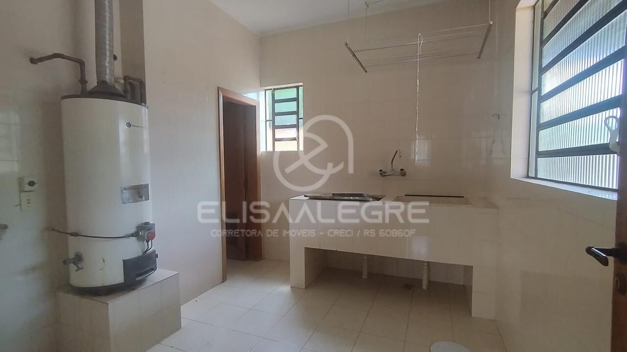 Sobrado à venda com 2 quartos, 290m² - Foto 11