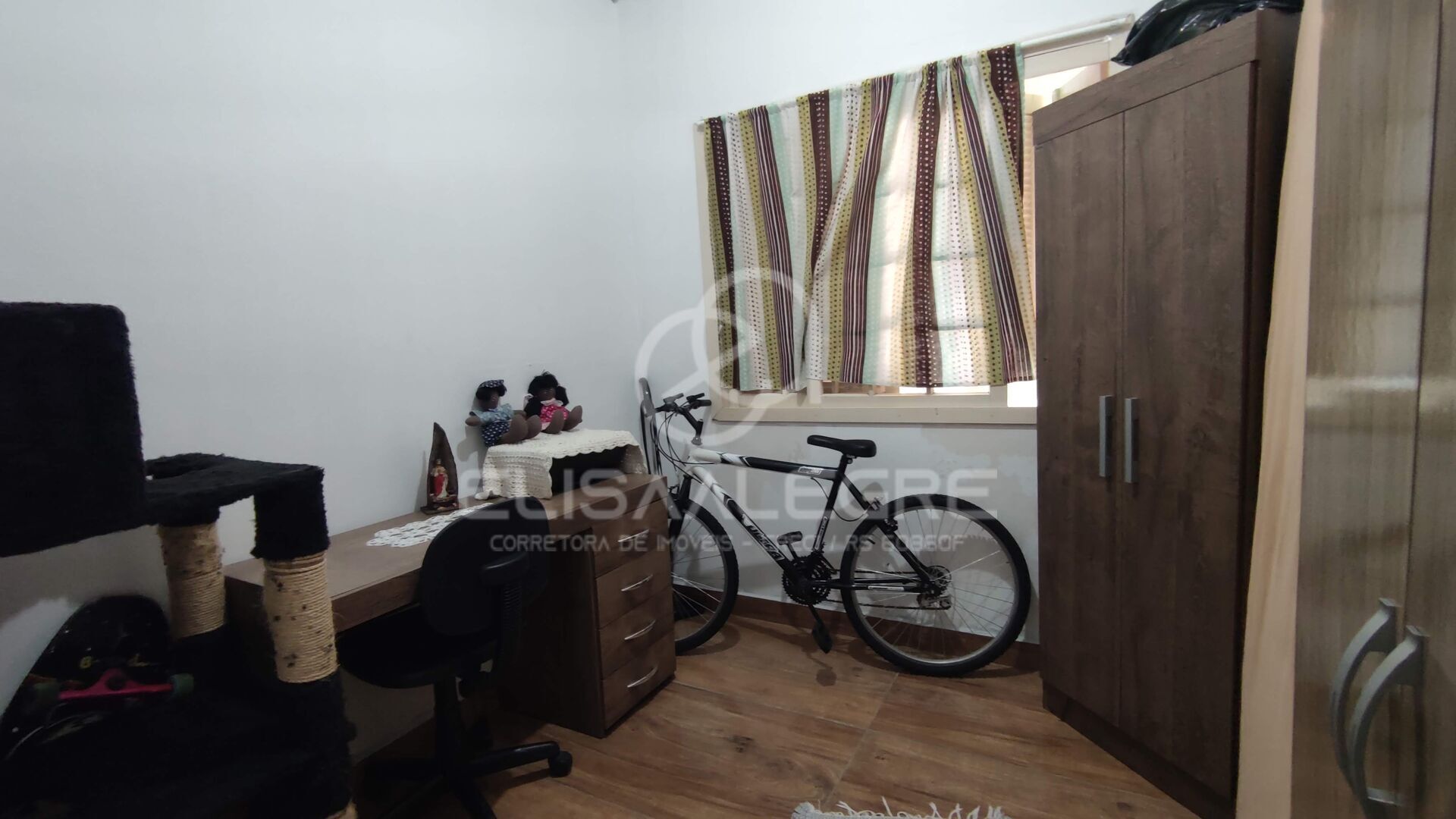 Casa à venda com 4 quartos, 122m² - Foto 11