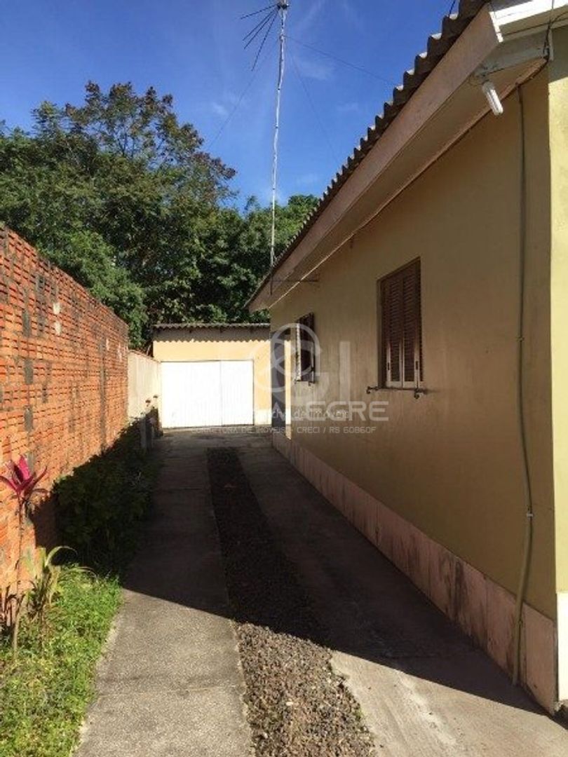 Casa à venda com 3 quartos, 164m² - Foto 2