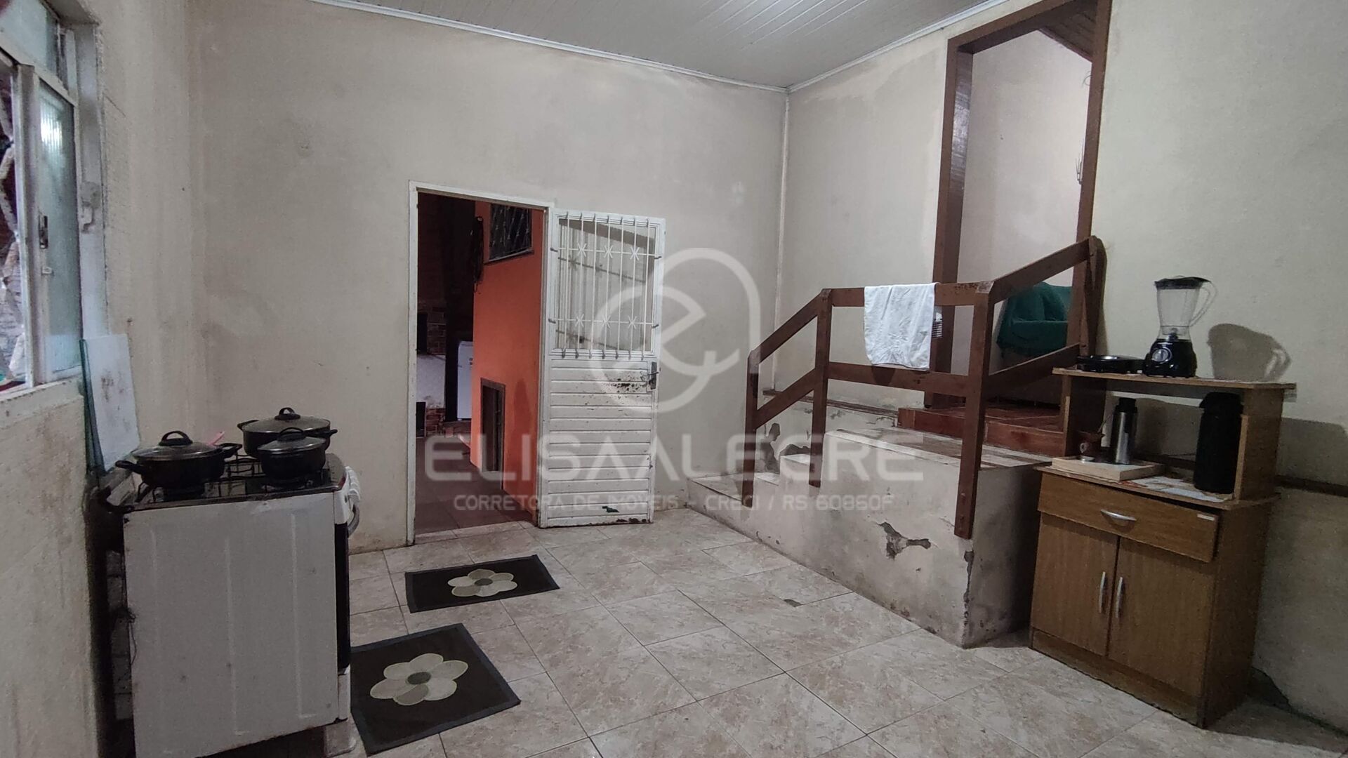 Casa à venda com 2 quartos, 80m² - Foto 3