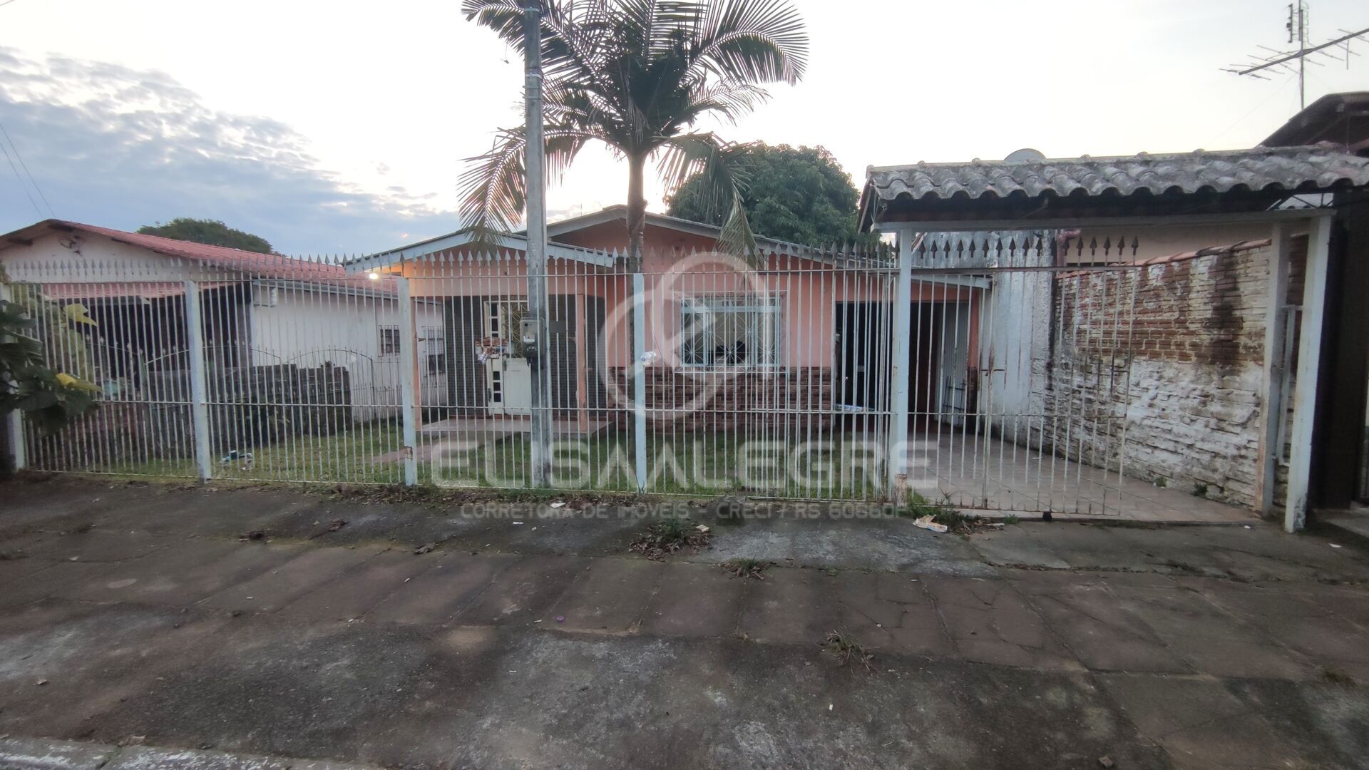 Casa à venda com 2 quartos, 80m² - Foto 27