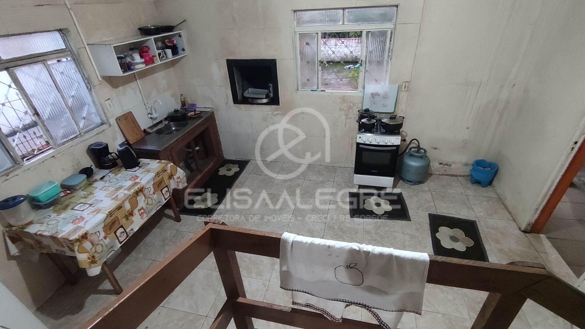 Casa à venda com 2 quartos, 80m² - Foto 6