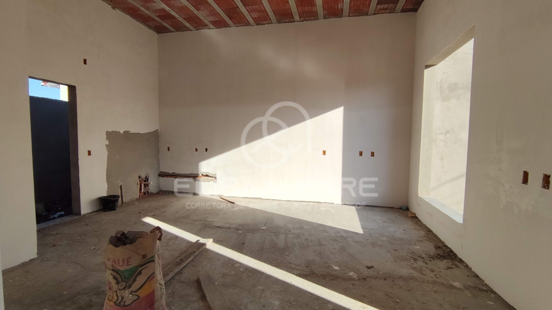 Casa à venda com 3 quartos, 75m² - Foto 14