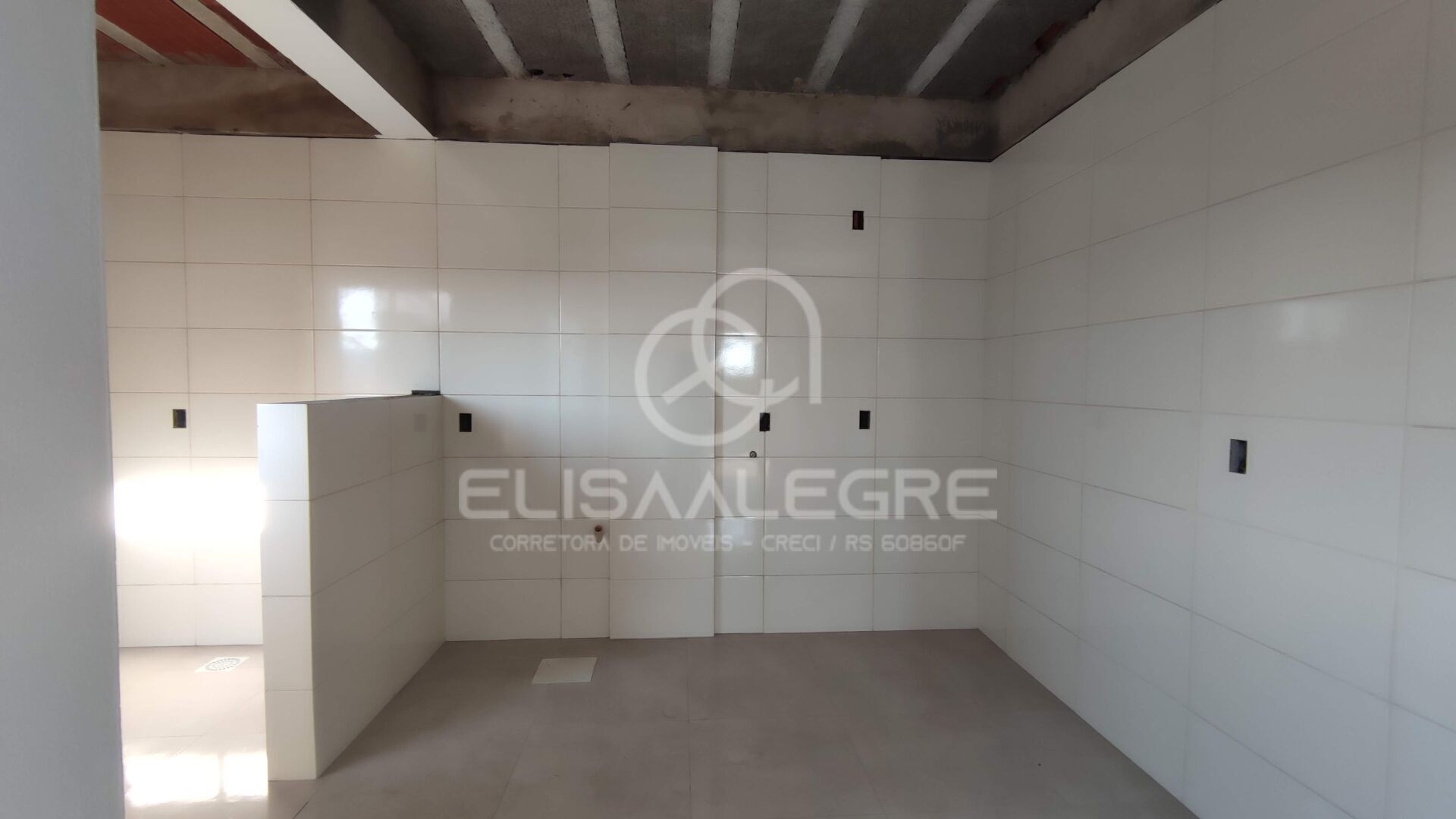 Apartamento à venda com 2 quartos, 92m² - Foto 3