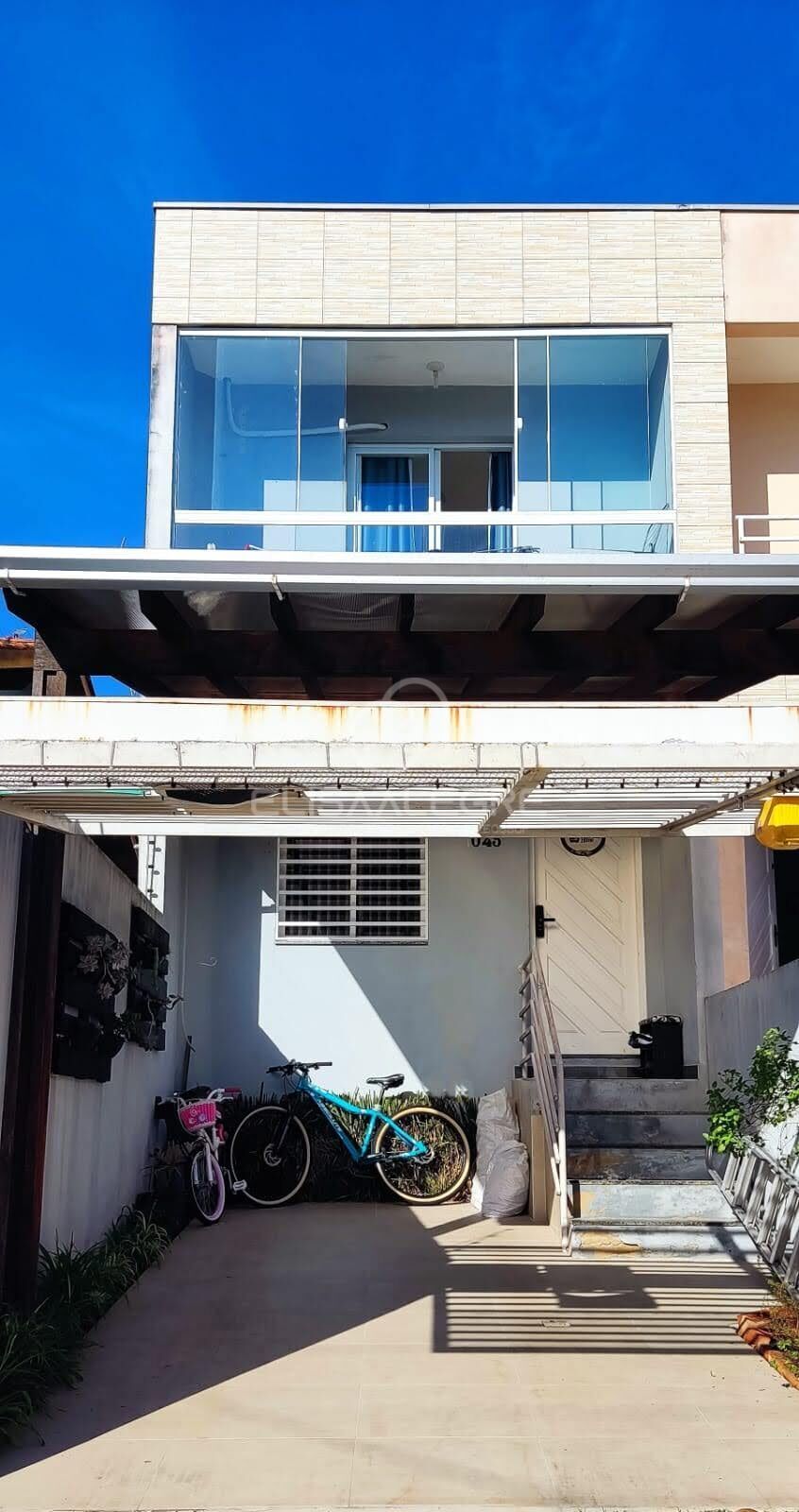 Sobrado à venda com 2 quartos, 121m² - Foto 1