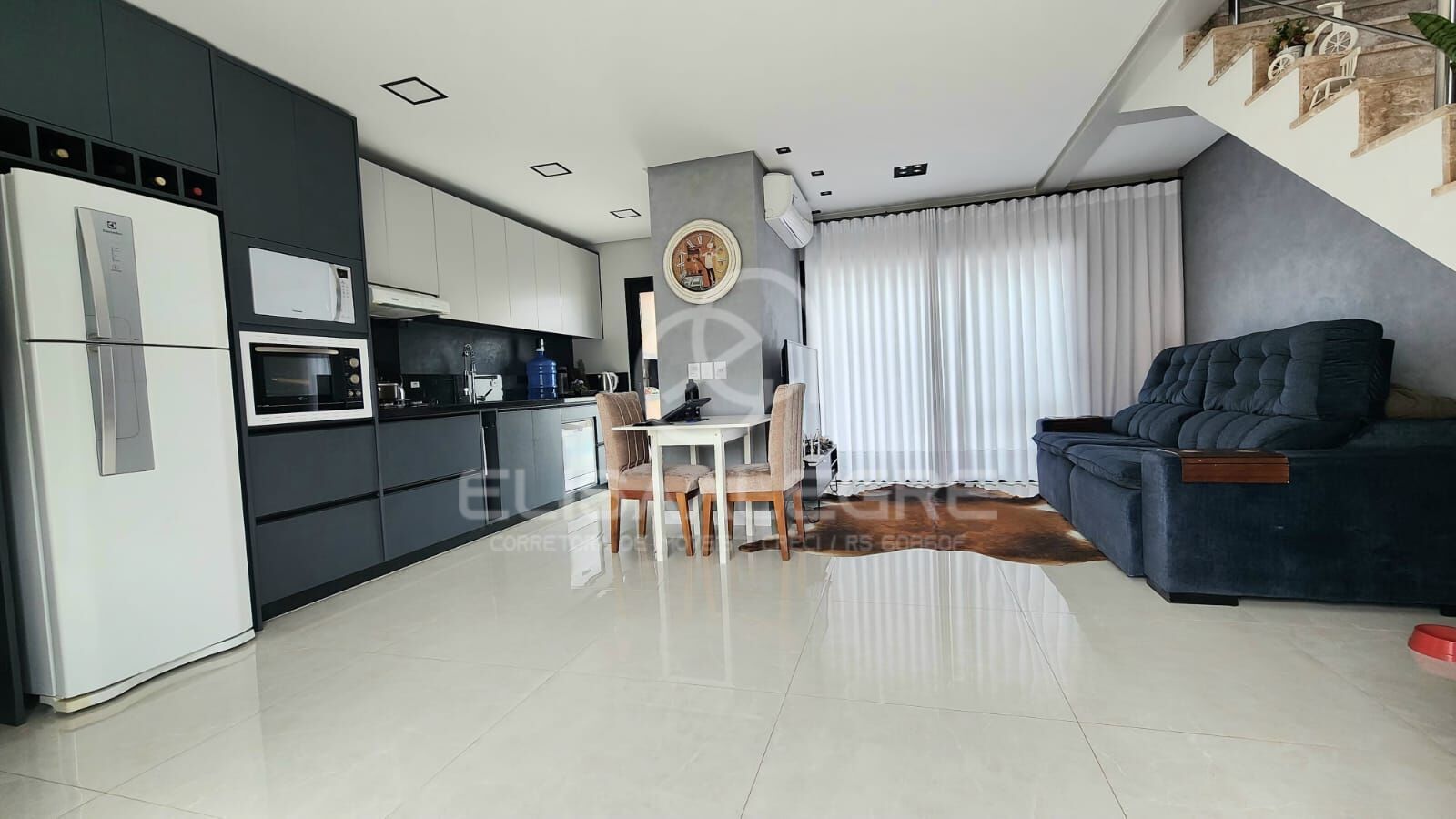 Sobrado à venda com 2 quartos, 82m² - Foto 2