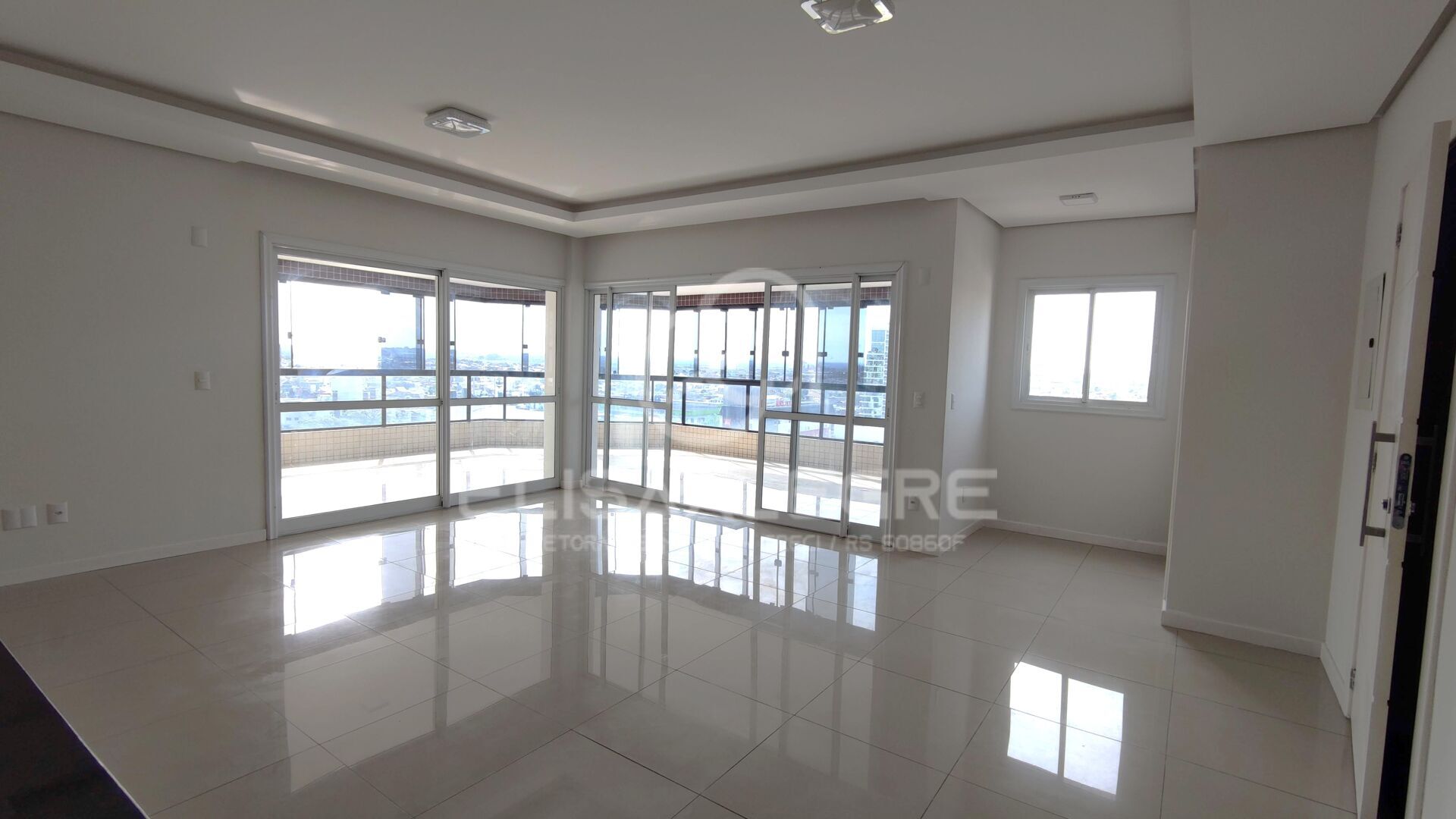 Apartamento, 3 quartos, 156 m² - Foto 1