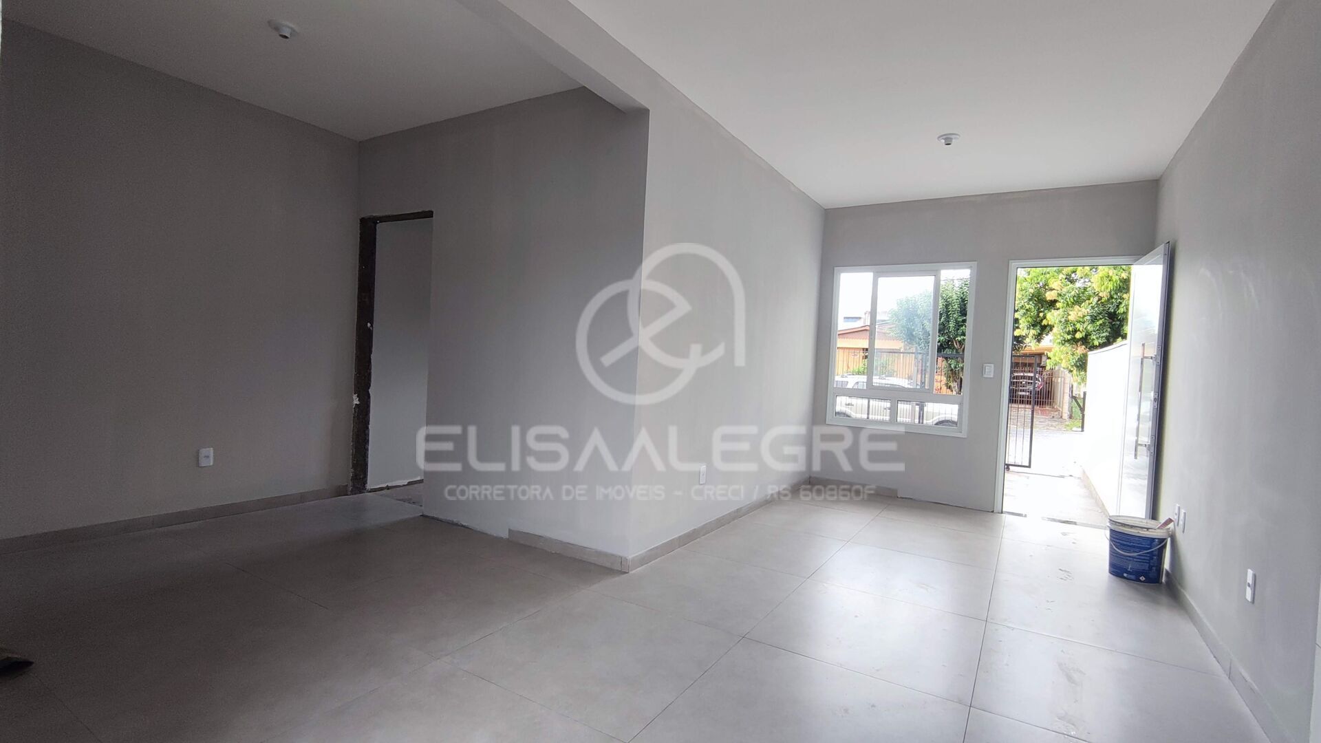 Casa à venda com 2 quartos, 55m² - Foto 18