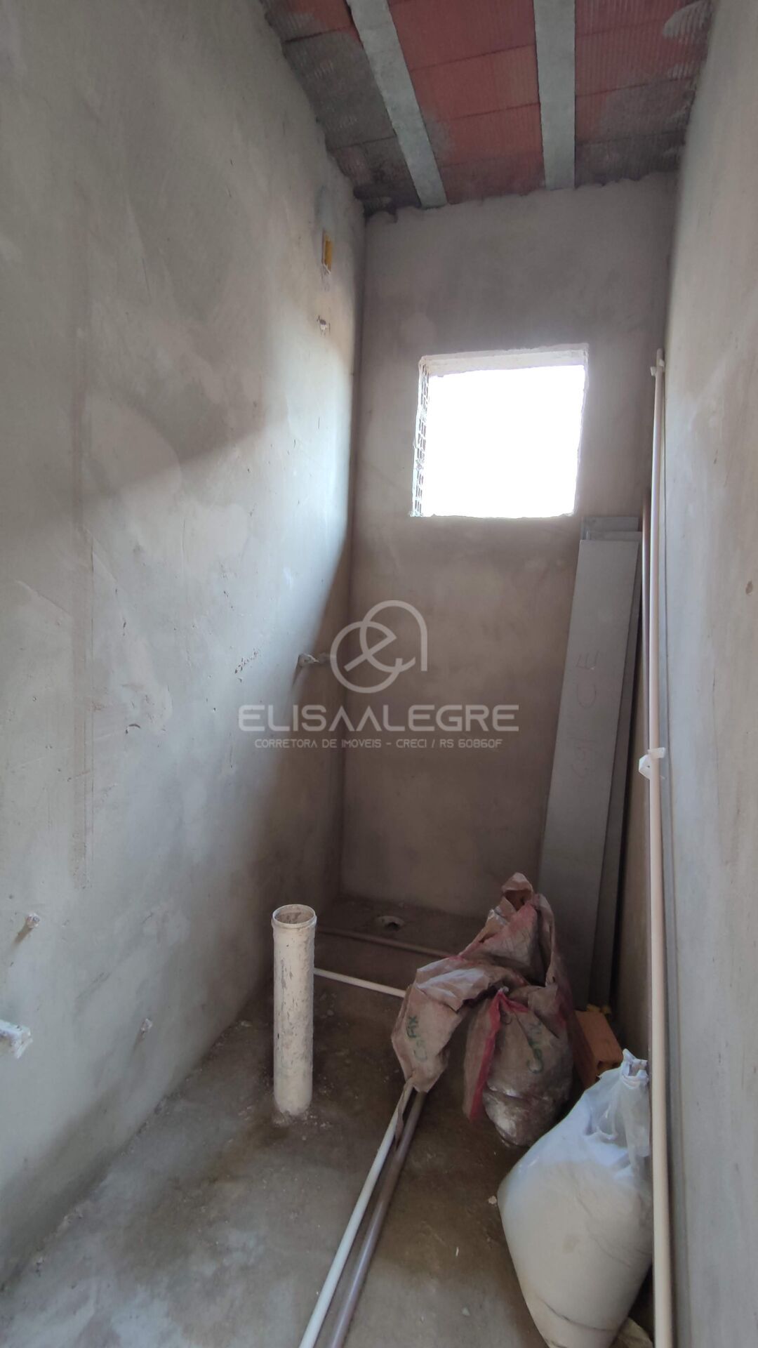 Casa à venda com 2 quartos, 67m² - Foto 5