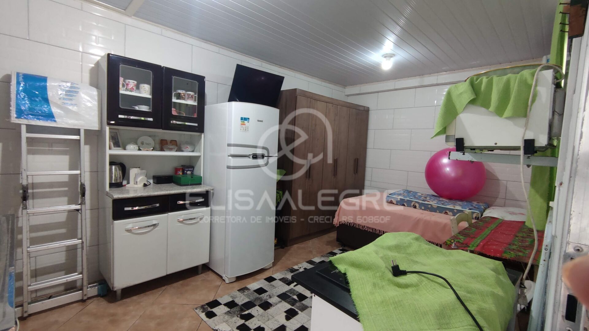 Casa à venda com 2 quartos, 80m² - Foto 22