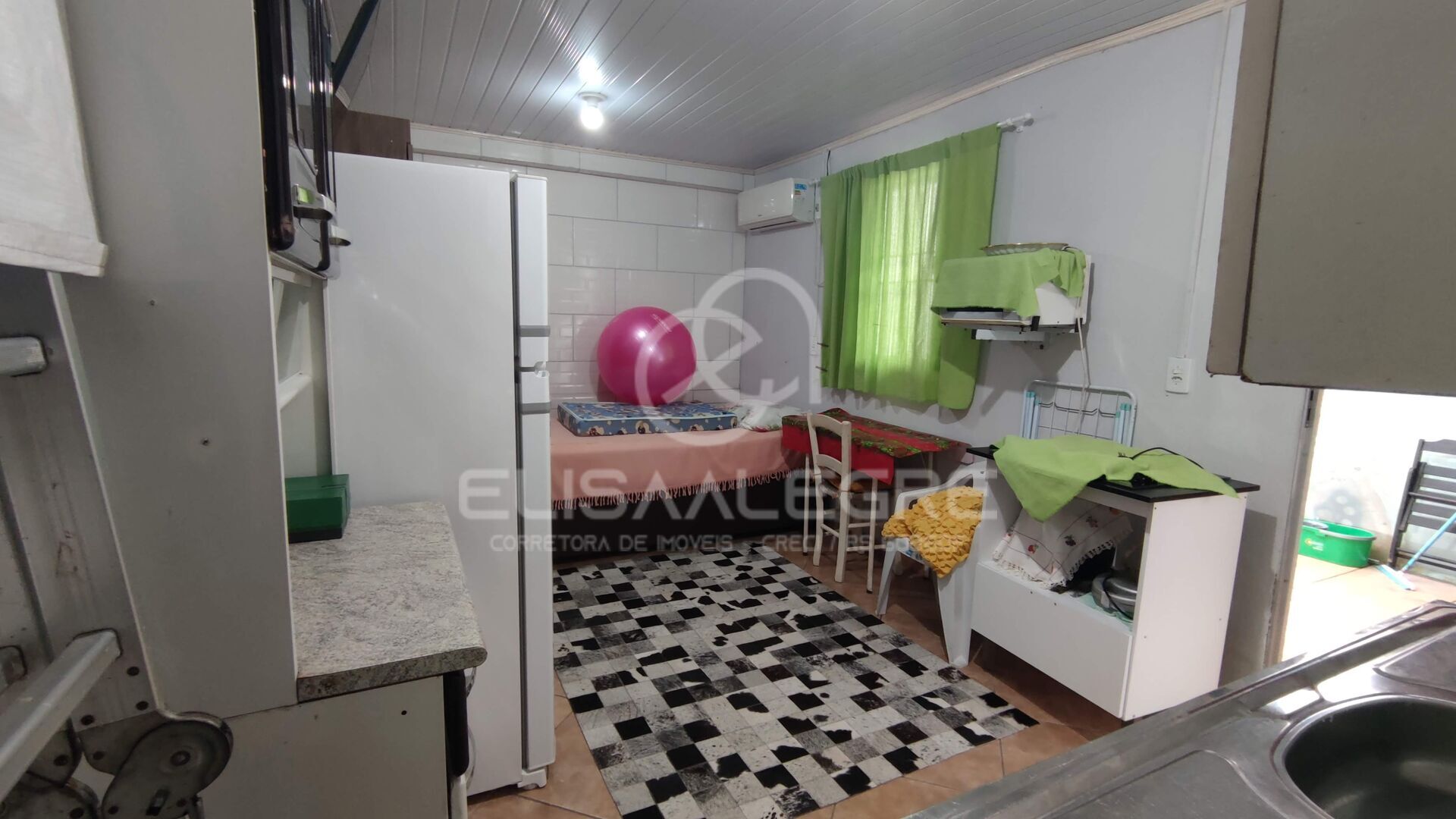 Casa à venda com 2 quartos, 80m² - Foto 26