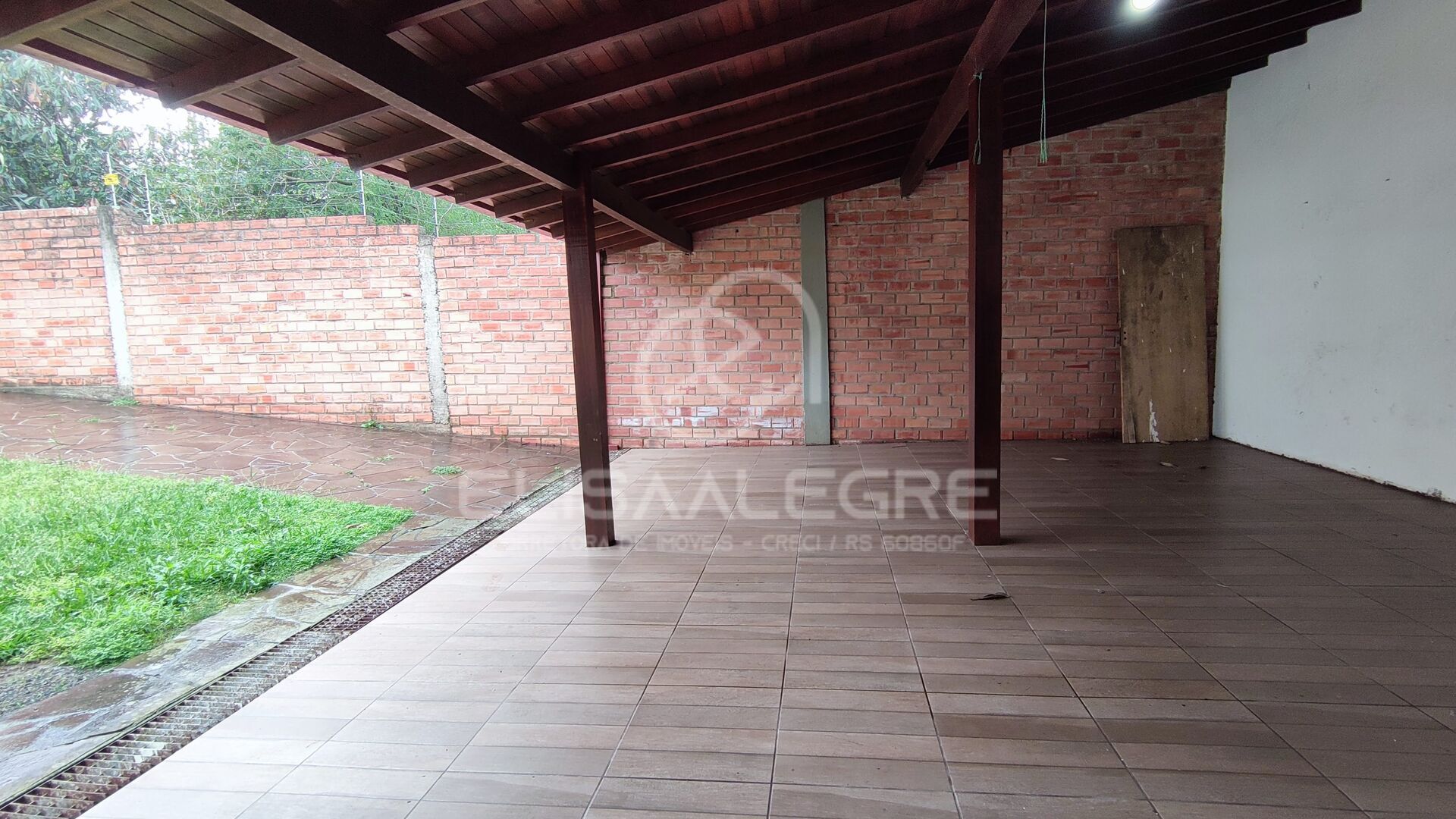 Sobrado à venda com 2 quartos, 168m² - Foto 37