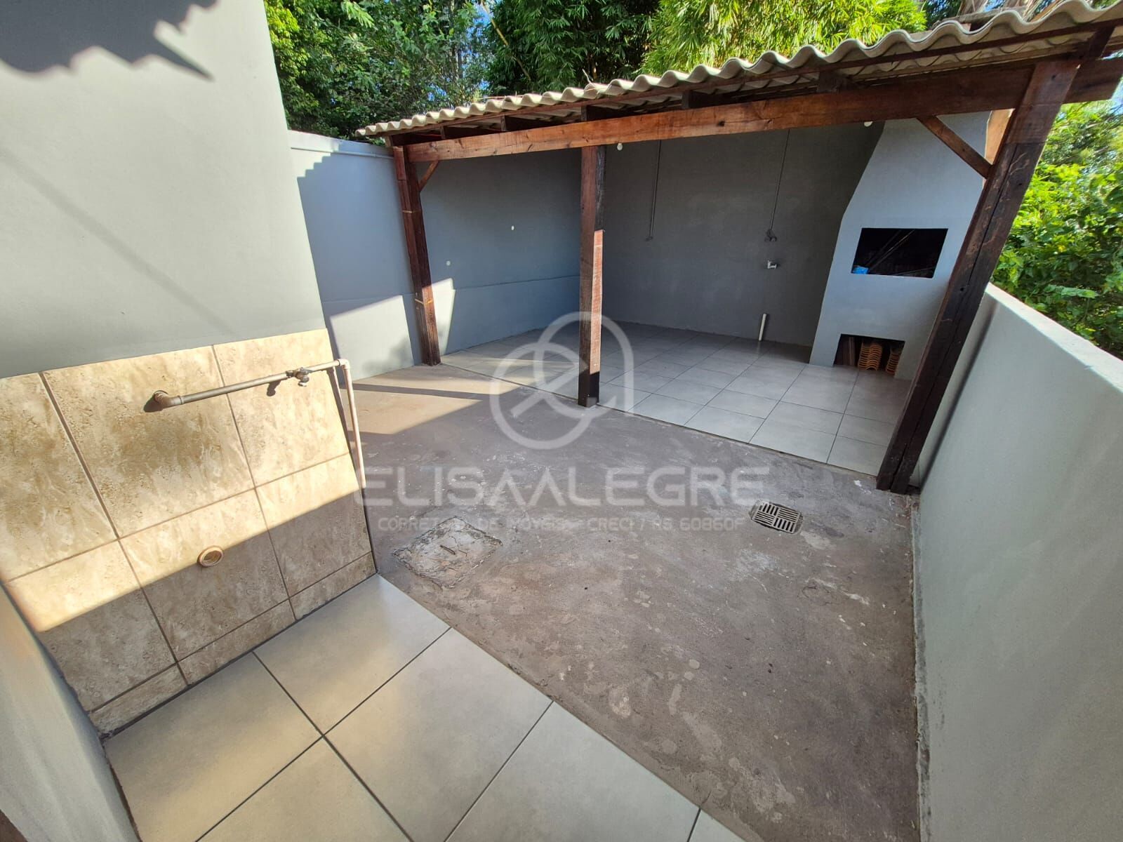 Casa à venda com 2 quartos, 80m² - Foto 10