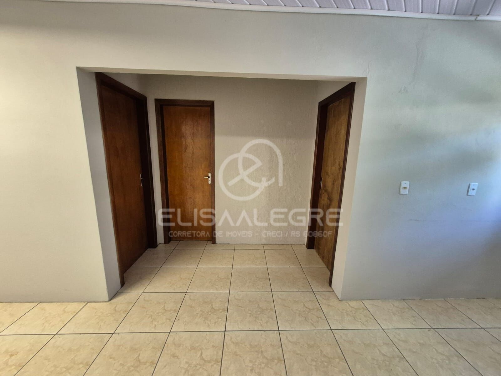 Casa à venda com 2 quartos, 80m² - Foto 6