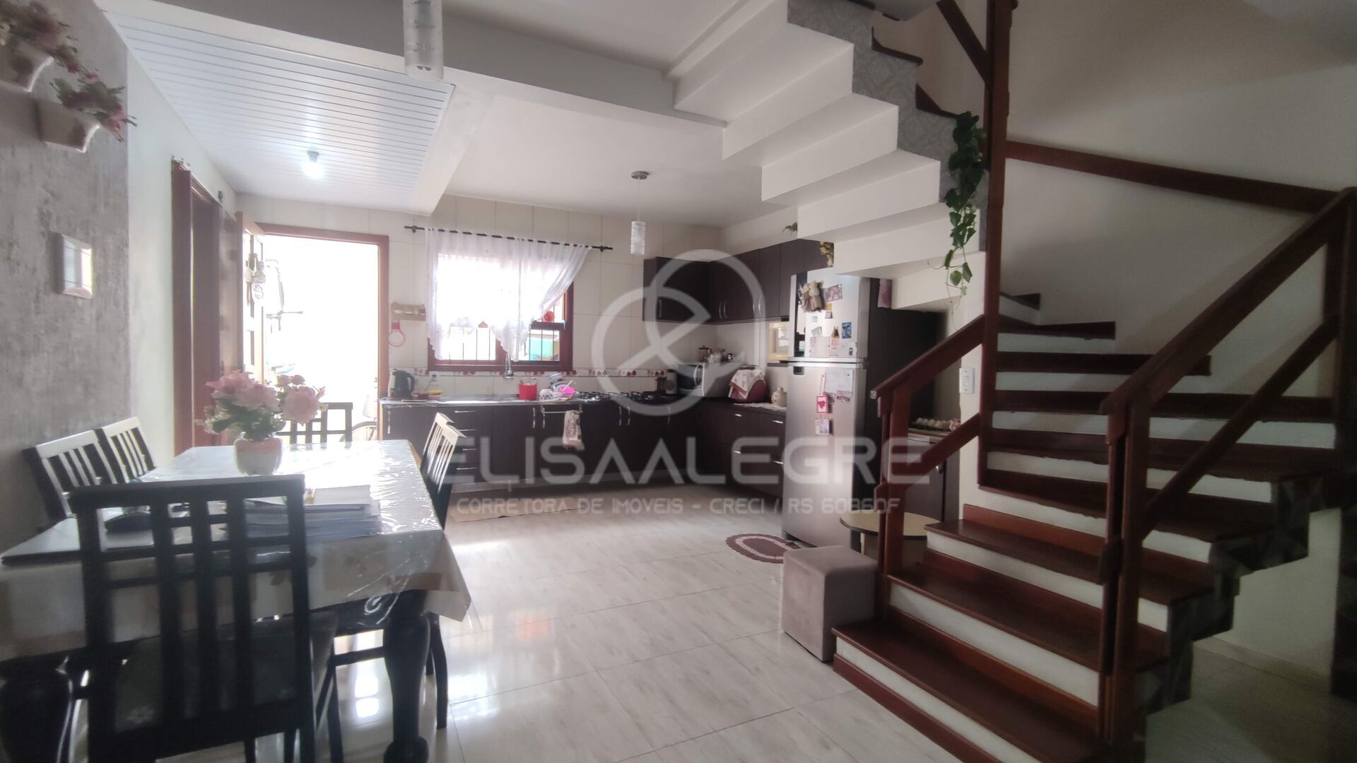 Sobrado à venda com 3 quartos, 129m² - Foto 3