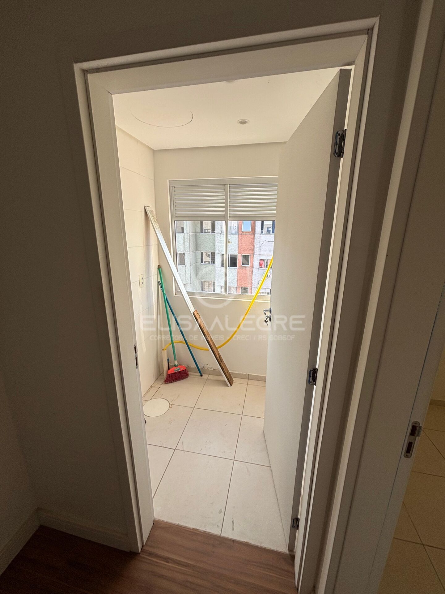 Apartamento à venda com 2 quartos, 46m² - Foto 13