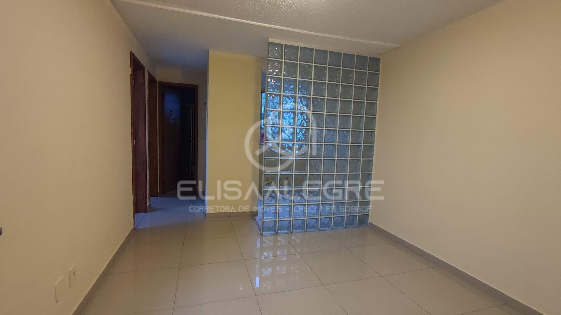 Apartamento à venda com 2 quartos, 40m² - Foto 1