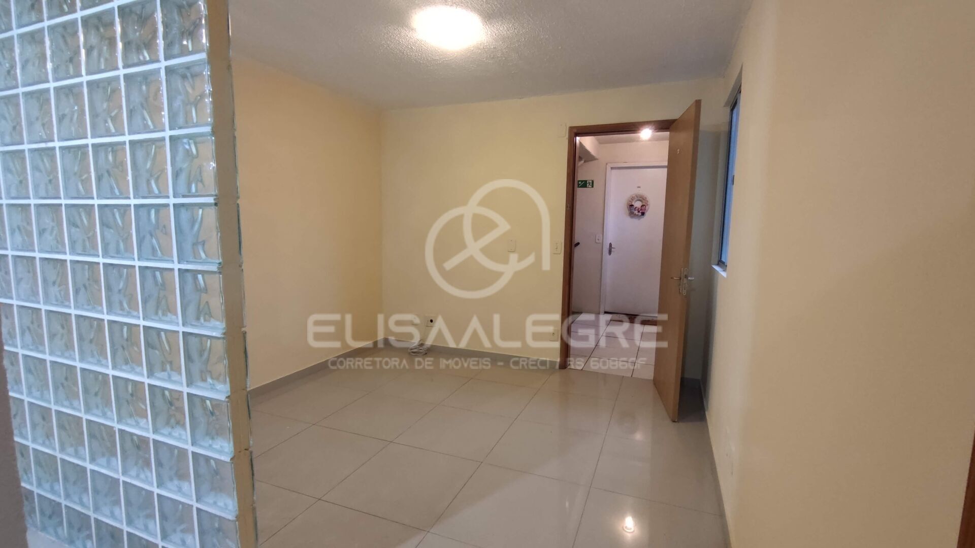 Apartamento à venda com 2 quartos, 40m² - Foto 14
