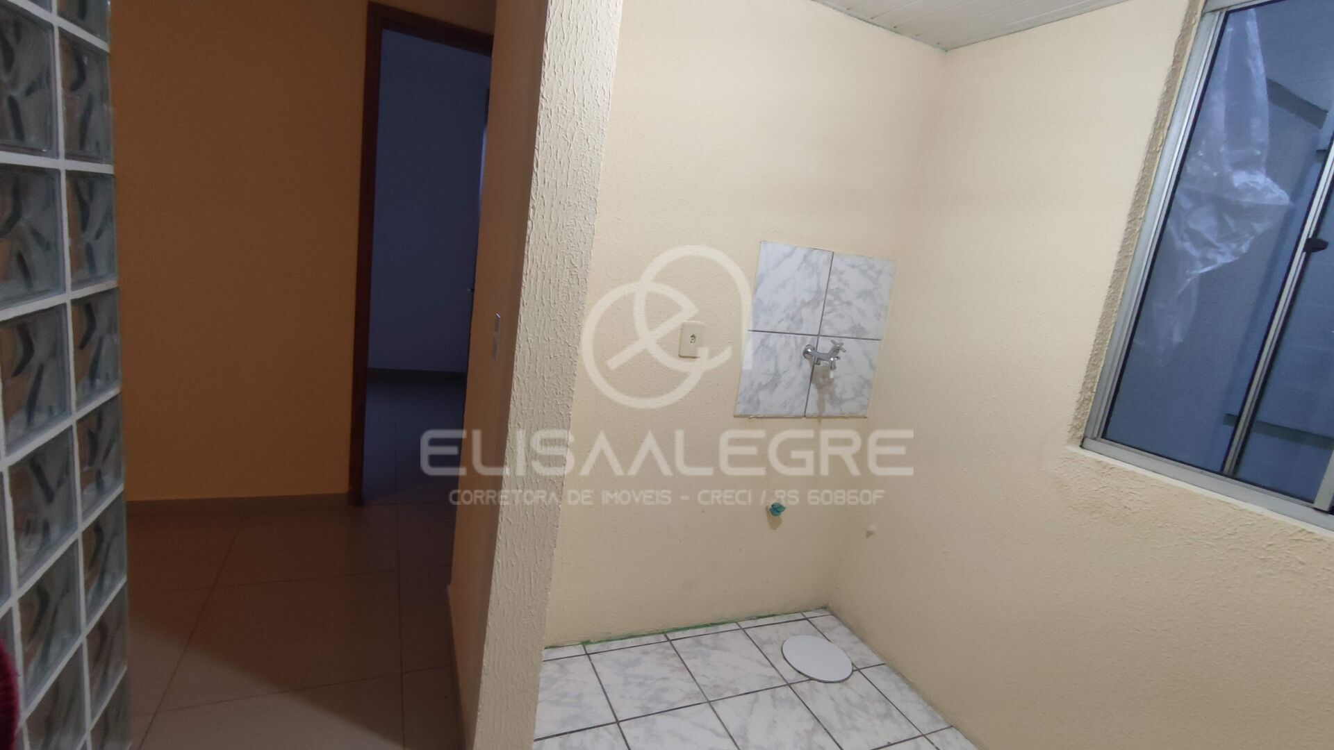 Apartamento à venda com 2 quartos, 40m² - Foto 5