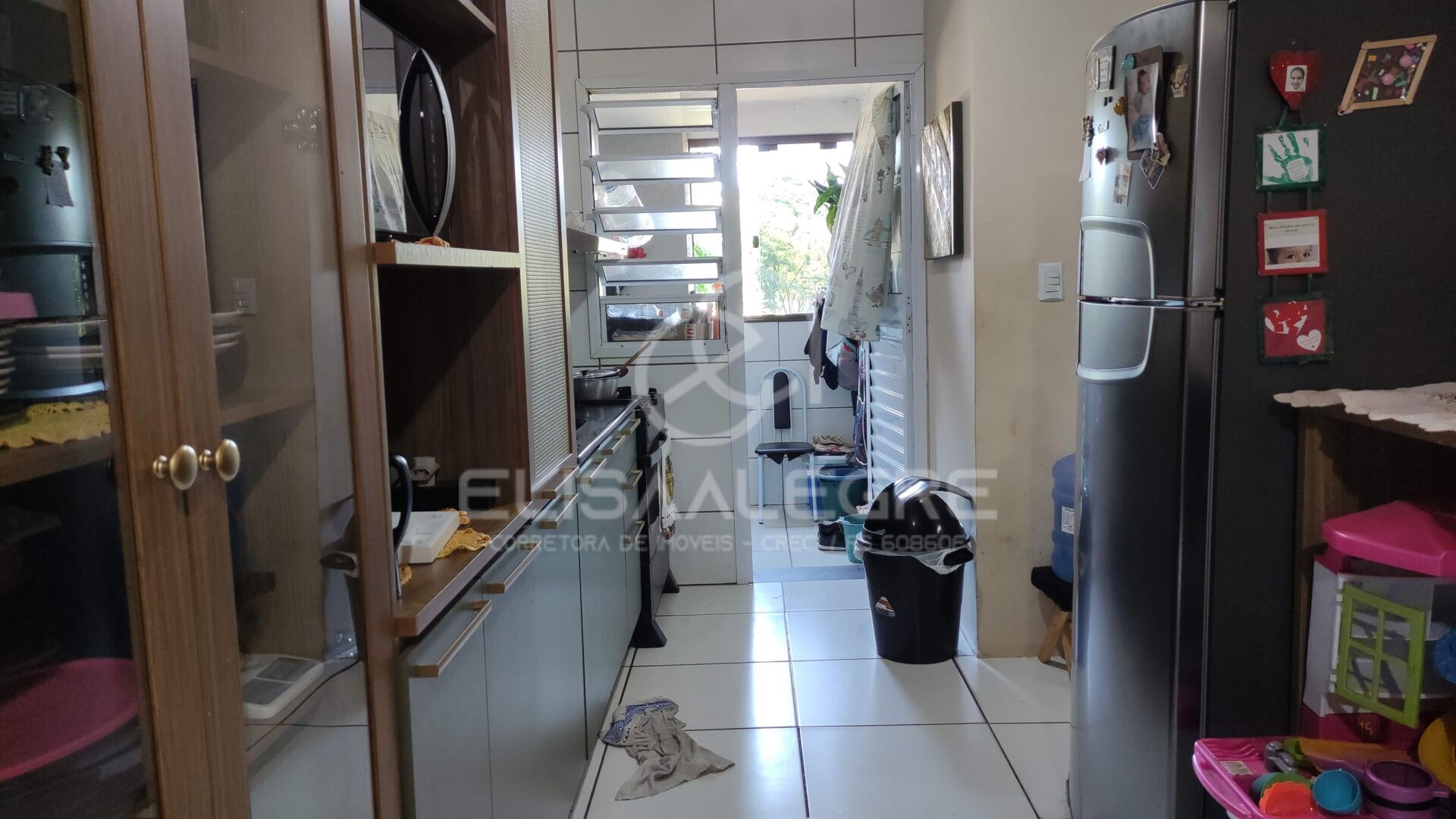 Apartamento à venda com 2 quartos, 48m² - Foto 2